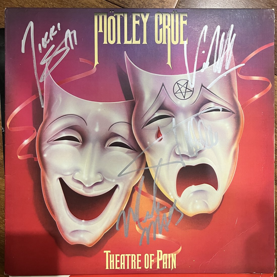 Motley Crue Autographed ALBUM All 4! SIXX LEE (1 of 1)