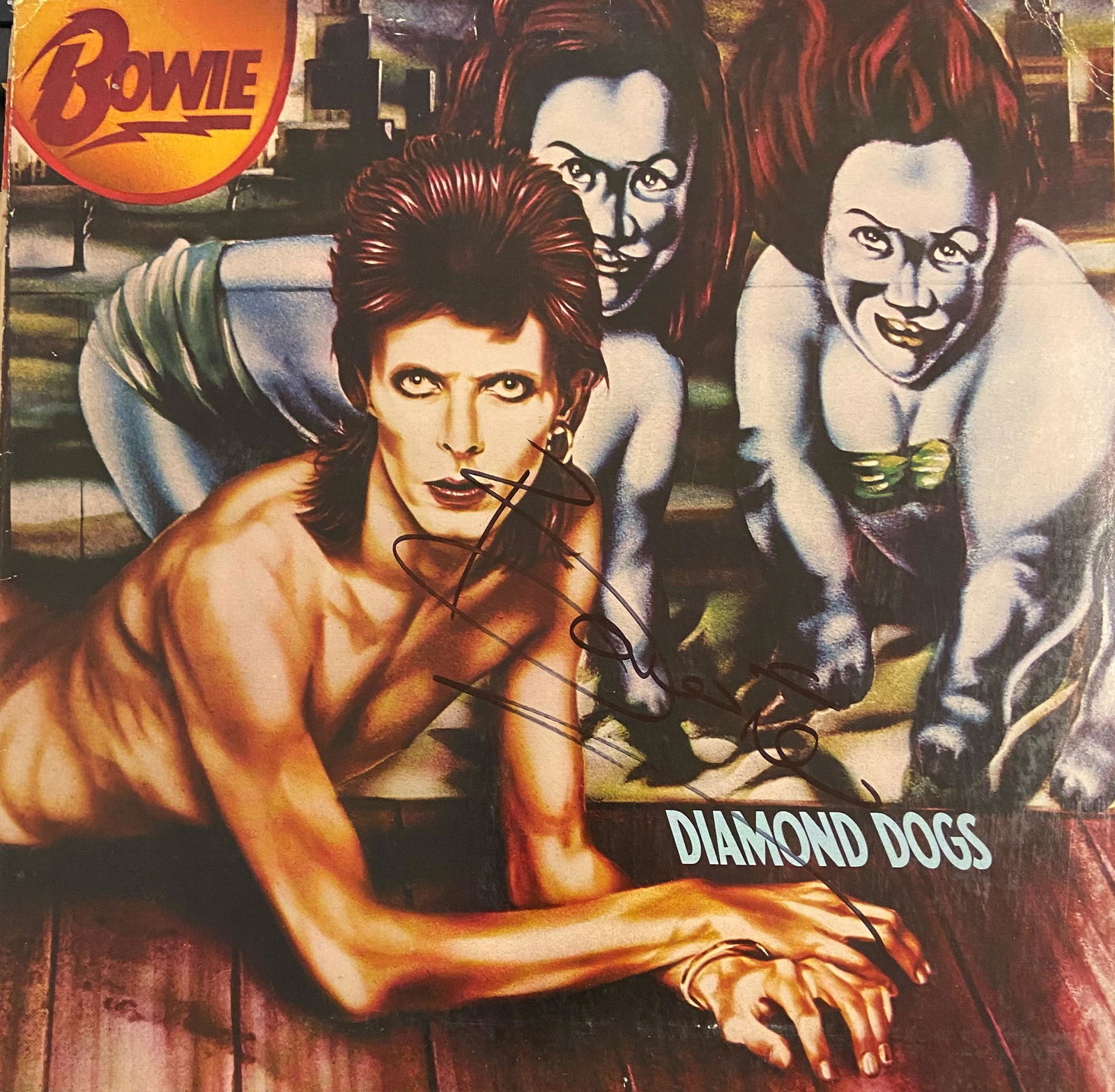 David Bowie Autographed Album Cover: Displays are assembled AFTER payment is received, picture is a mock up of finished product. Displays are not framed, and can be framed for a cost. Framed items will state they are framed in the name o