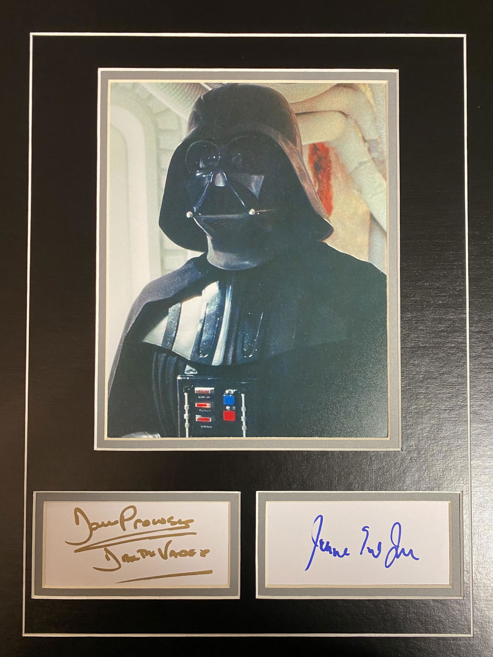 Darth Vader Autograph Display, James Earl Jones and David Prowse (1 of 1)