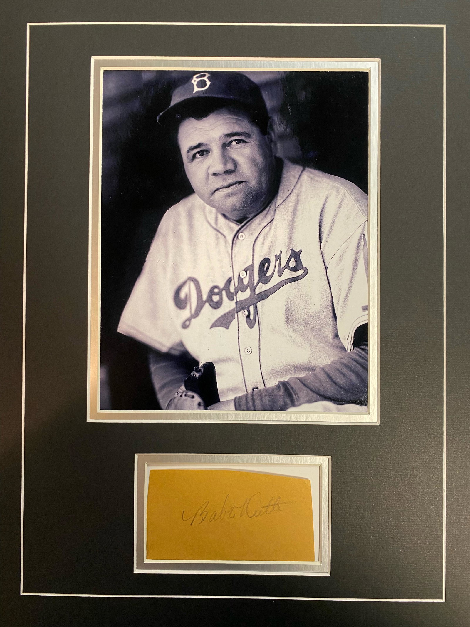 Babe Ruth Autographed Display: Displays are not framed, and can be framed for a cost. Framed items will state they are framed in the name of the item. All signed items come with a COA. Ask any and all questions BEFORE bidding. Sign