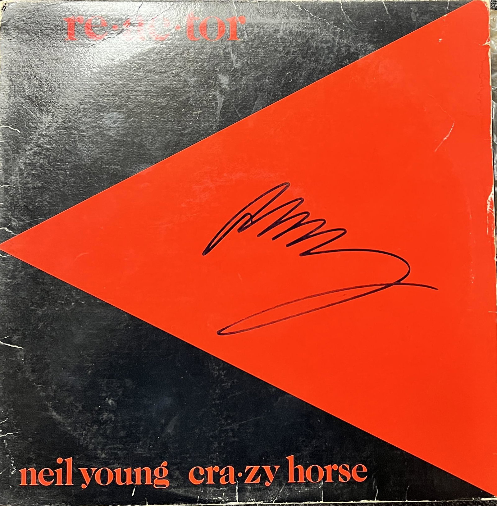 Neil Young Autographed ALBUM: Displays are not framed, and can be framed for a cost. Framed items will state they are framed in the name of the item. All signed items come with a COA. Ask any and all questions BEFORE bidding. Sign