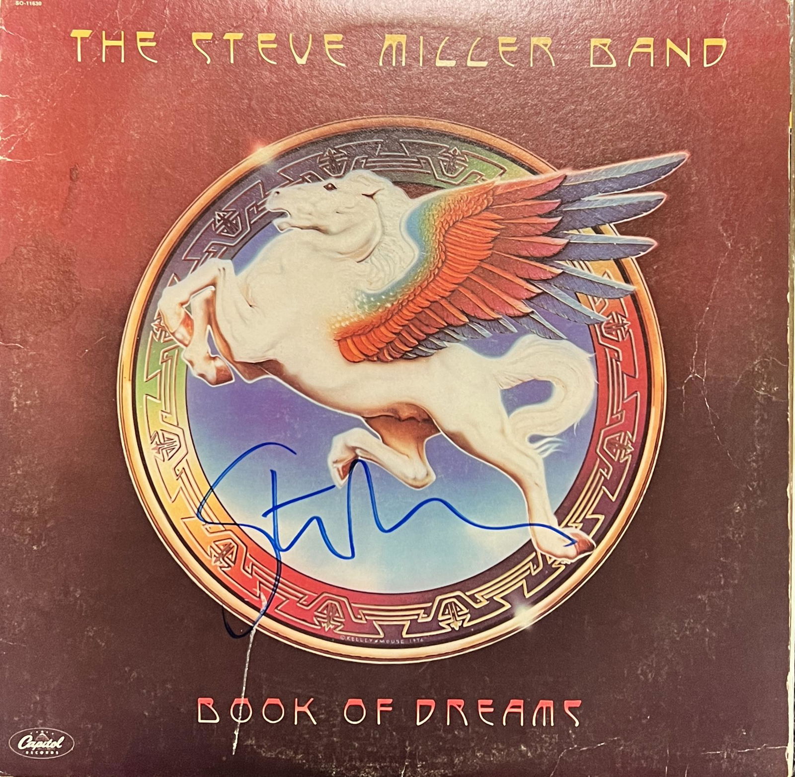 Steve Miller Autographed Album: Displays are not framed, and can be framed for a cost. Framed items will state they are framed in the name of the item. All signed items come with a COA. Ask any and all questions BEFORE bidding. Sign