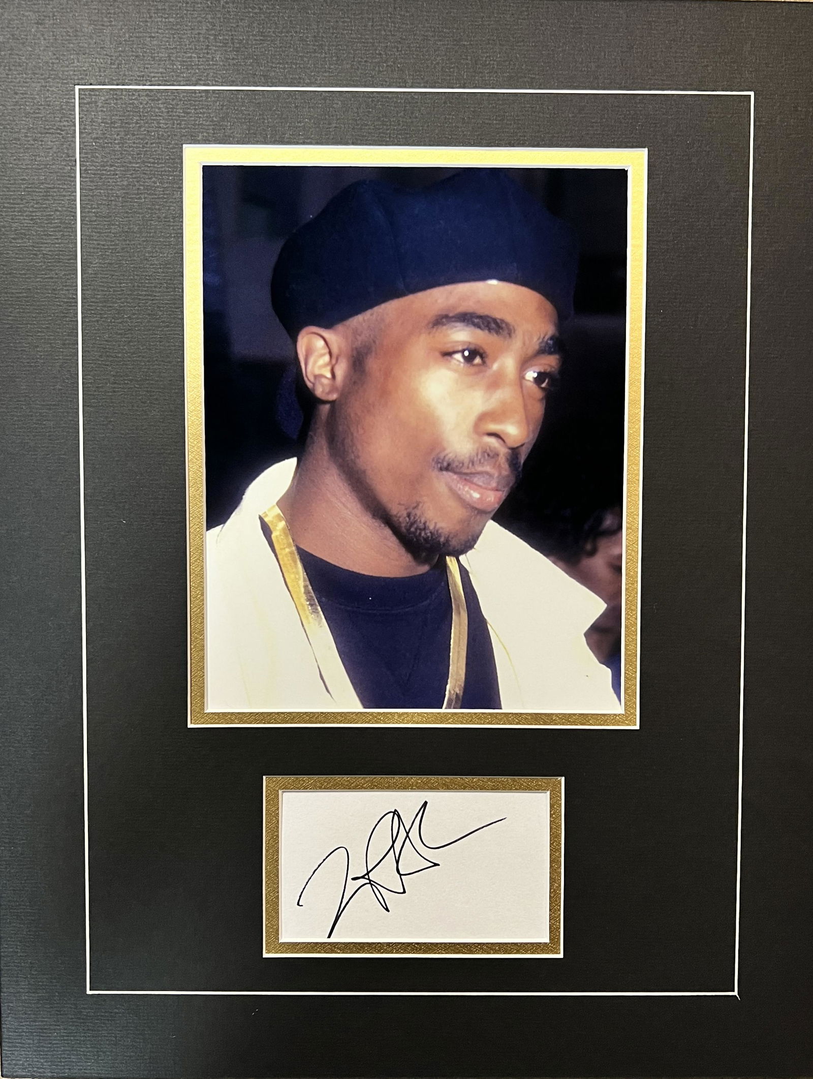Tupac Shakur Autographed Display (1 of 1)