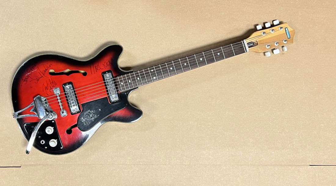 Jimi Hendrix EXP Autographed Guitar Signed by NOEL MITCH JIMI (1 of 1)