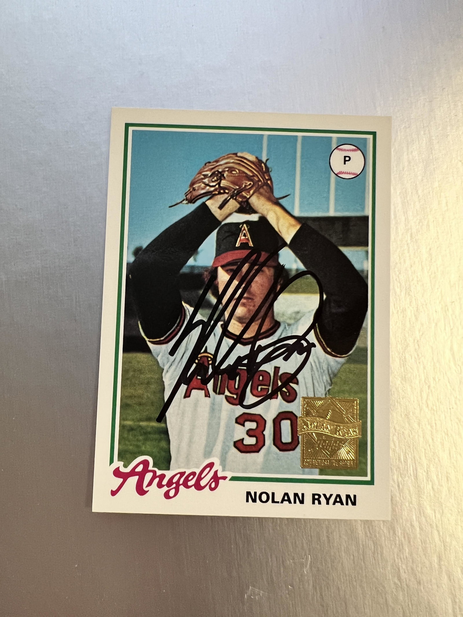 Nolan Ryan AUTOGRAPHED Card: Displays are not framed, and can be framed for a cost. Framed items will state they are framed in the name of the item. All signed items come with a COA. Ask any and all questions BEFORE bidding. Sign