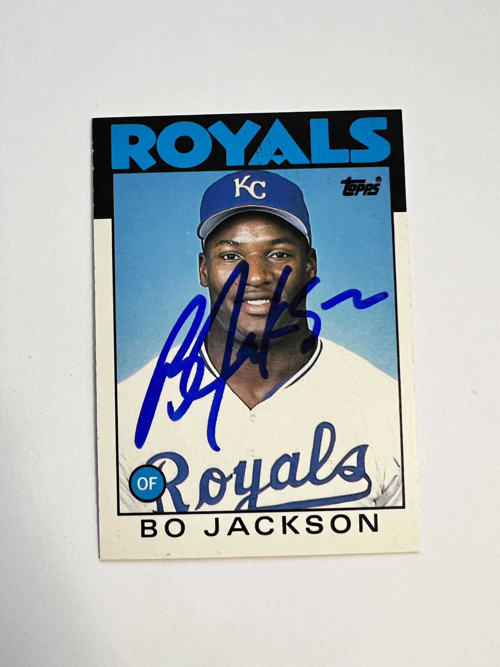 Bo Jackson Autographed Card (1 of 1)