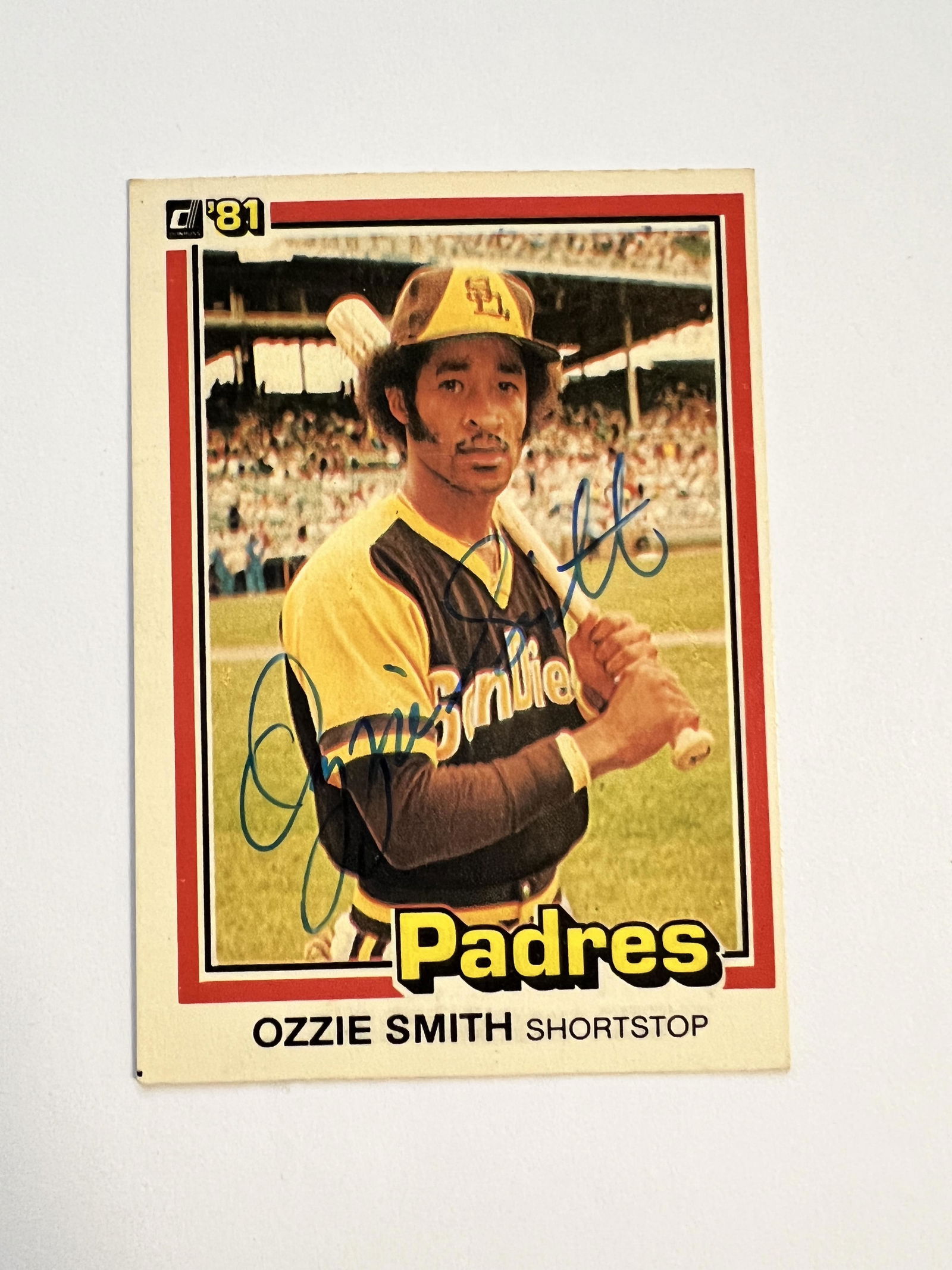 Ozzie Smith Autographed Card (1 of 1)