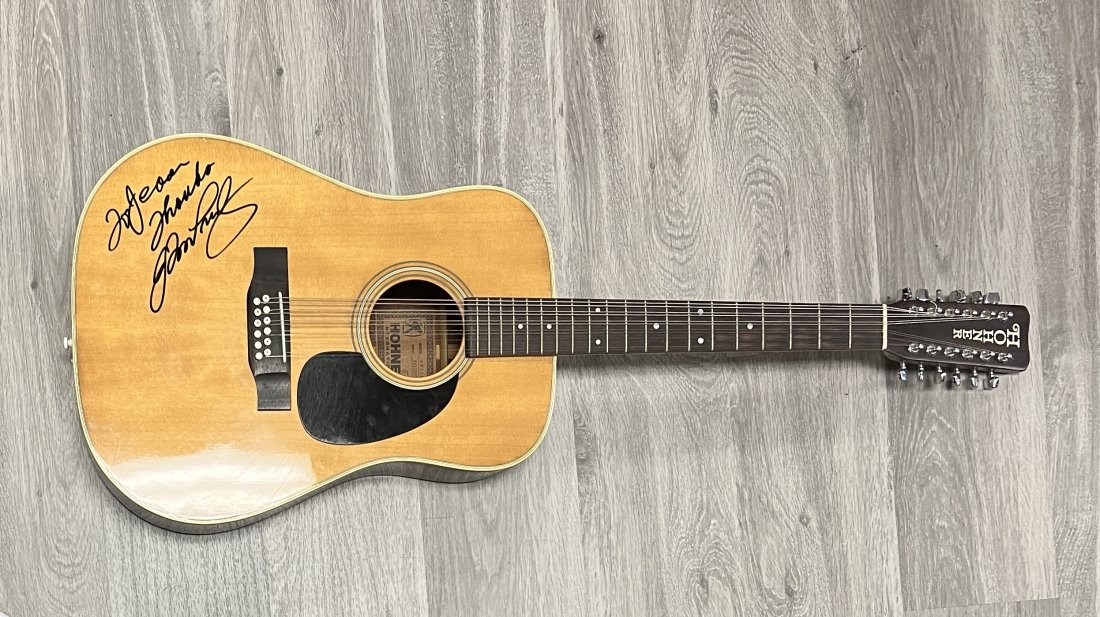 Elvis Presley Autographed Guitar Very Cool! (1 of 1)