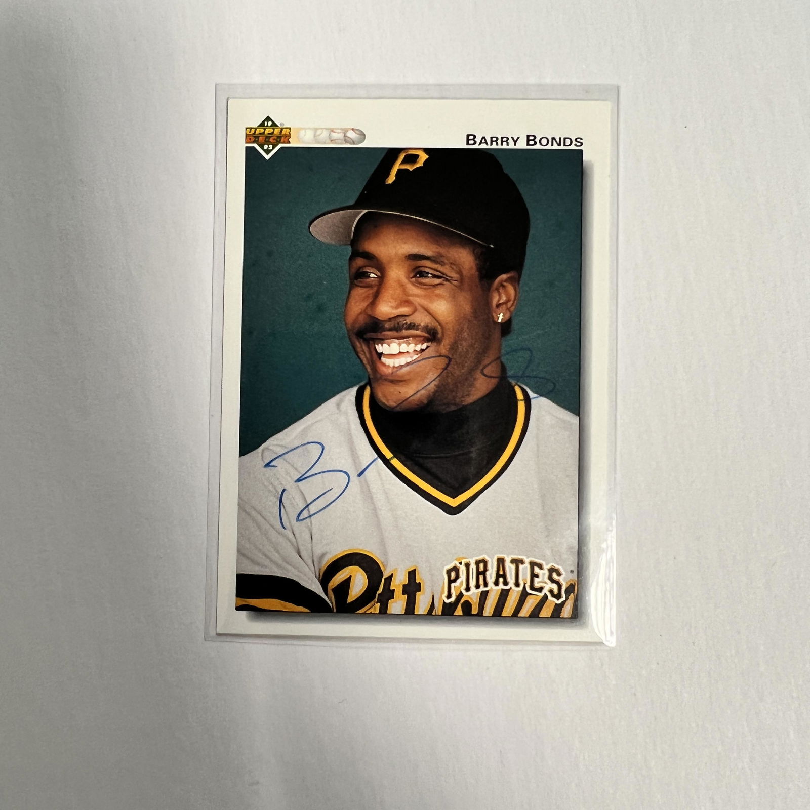Barry Bonds Autographed Card (1 of 1)