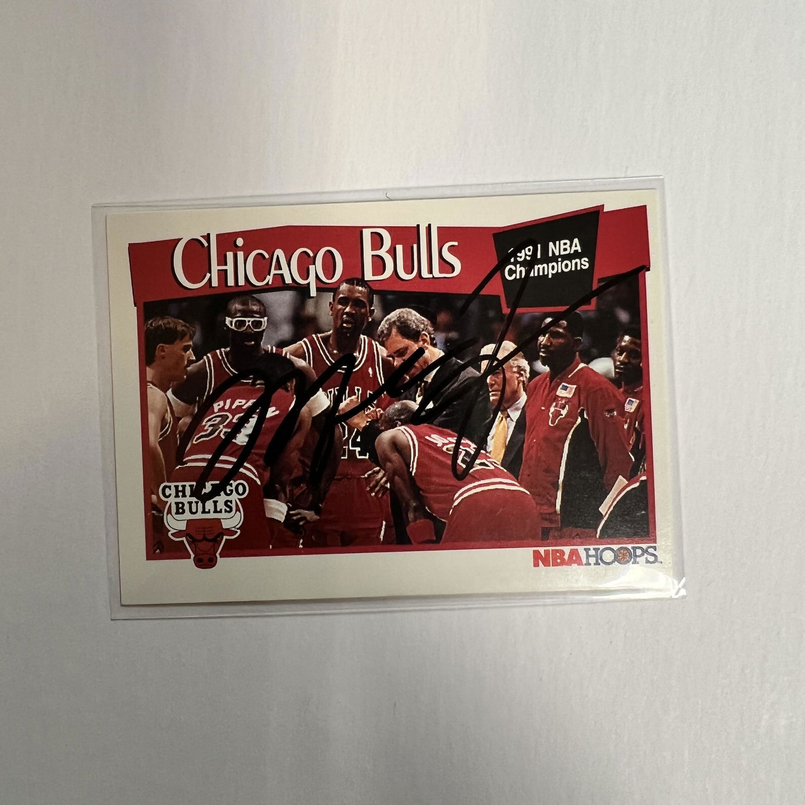 Michael Jordan AUTOGRAPHED Card (1 of 1)