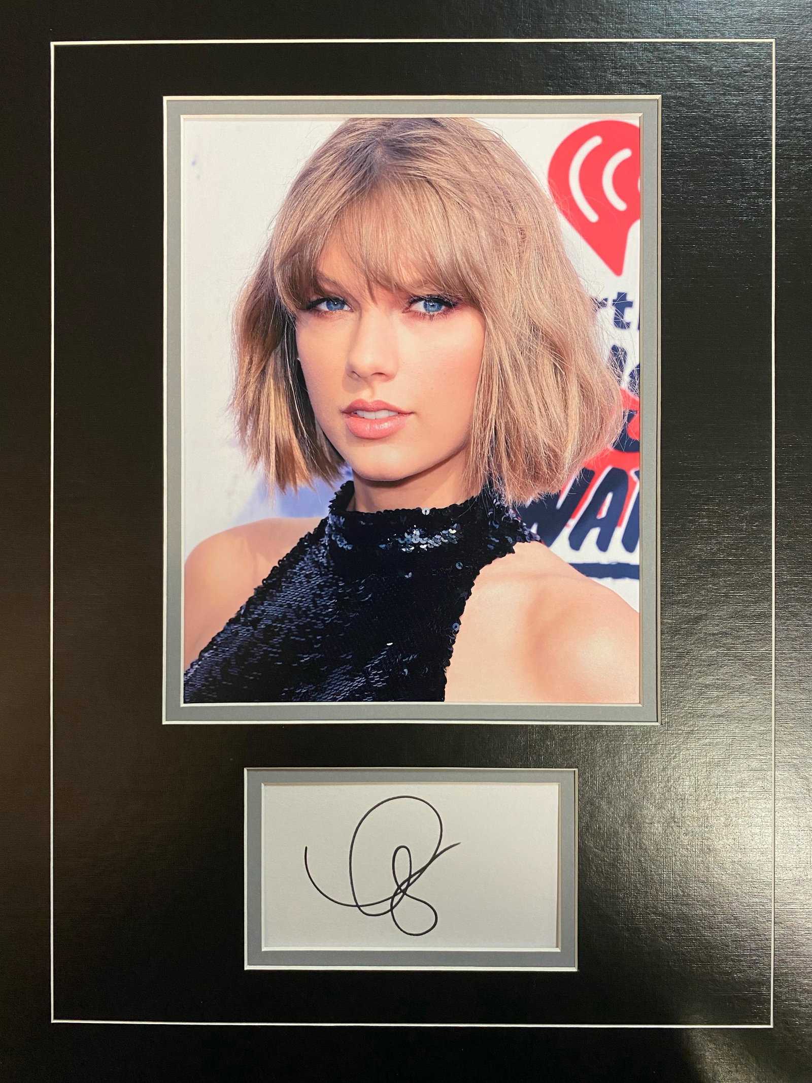 Taylor Swift Autographed Display (1 of 1)