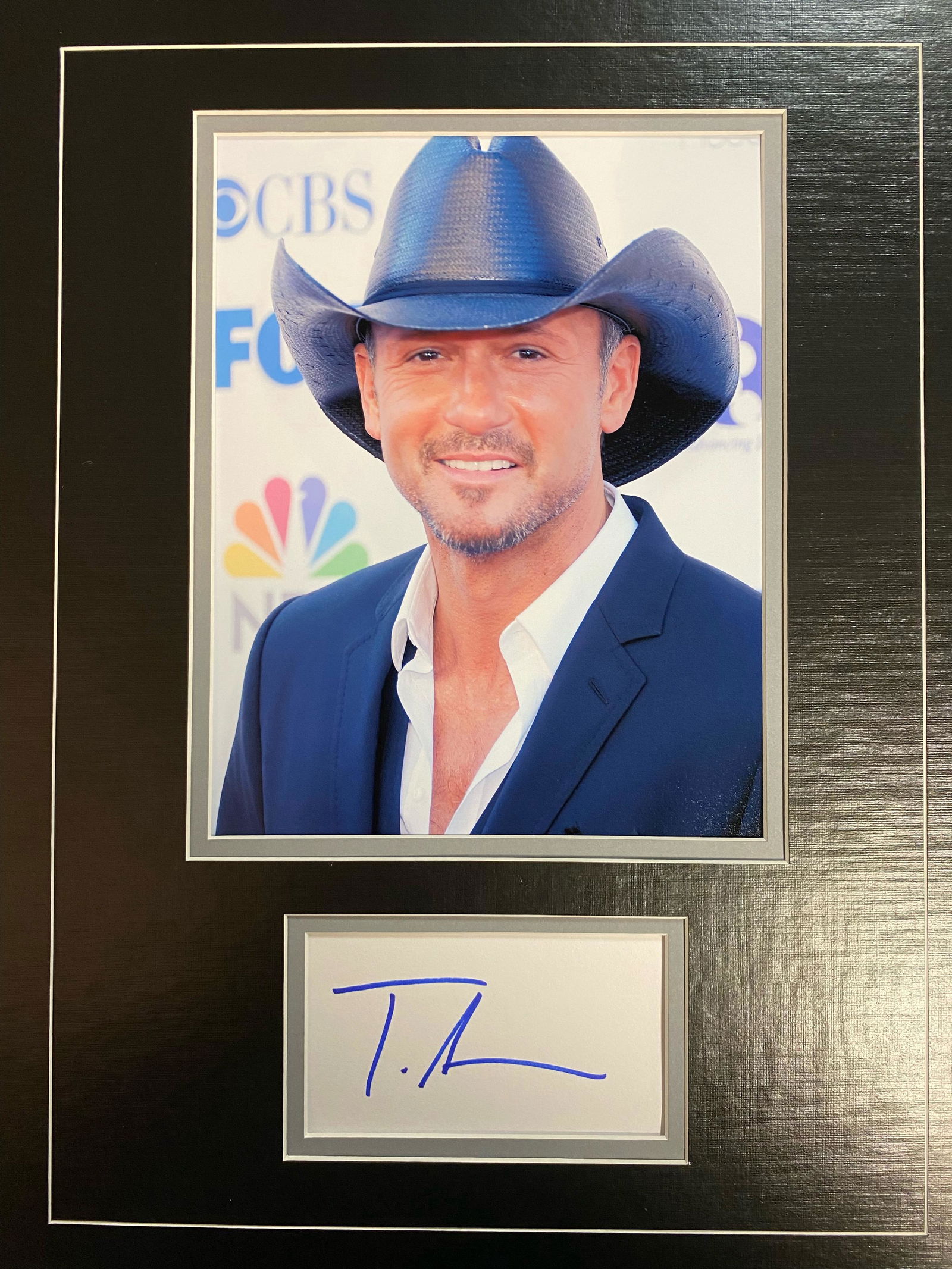 Tim McGRAW Autographed Display (1 of 1)