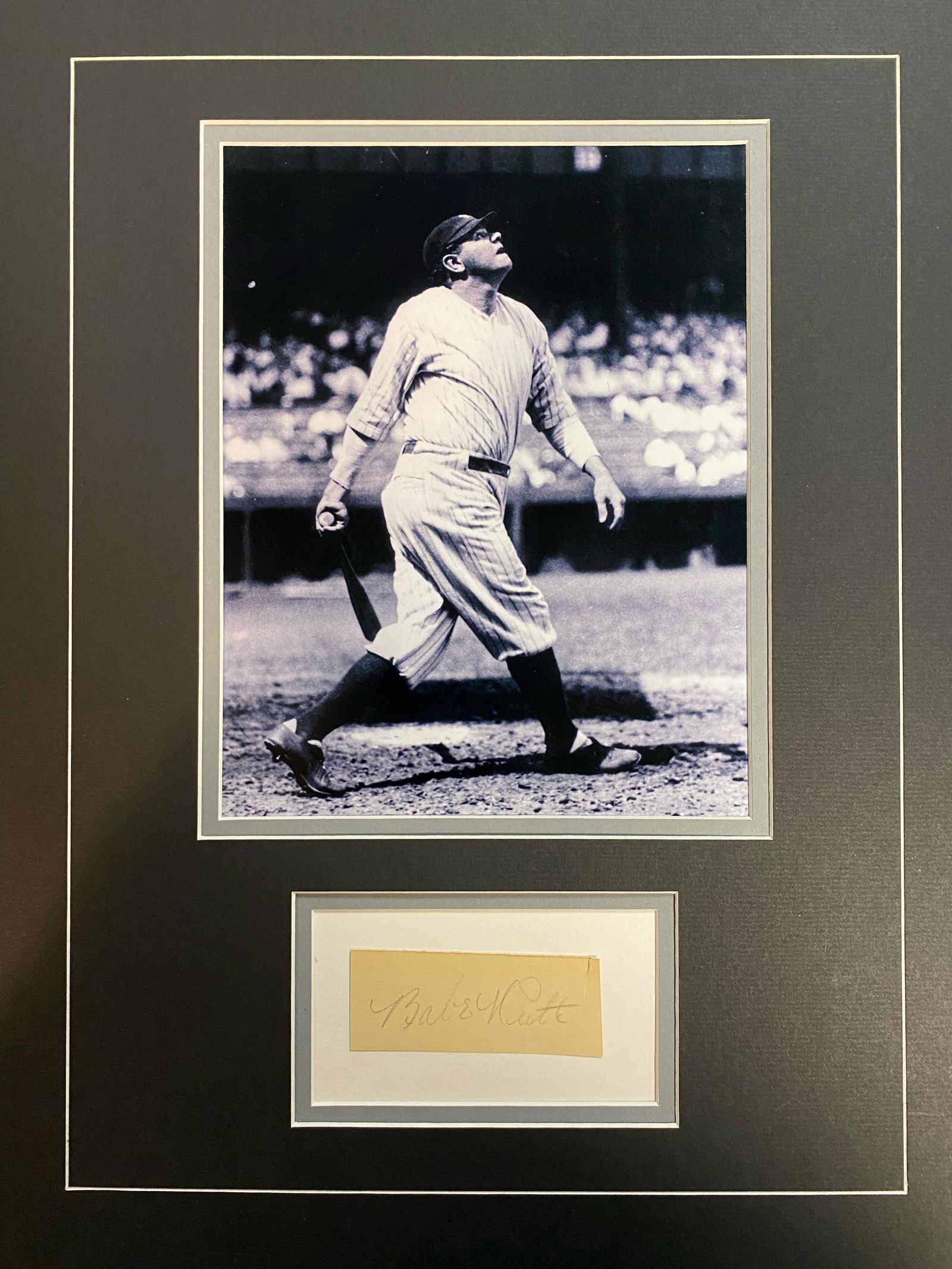 Babe Ruth Autographed Display: Displays are not framed, and can be framed for a cost. Framed items will state they are framed in the name of the item. All signed items come with a COA. Ask any and all questions BEFORE bidding. Sign