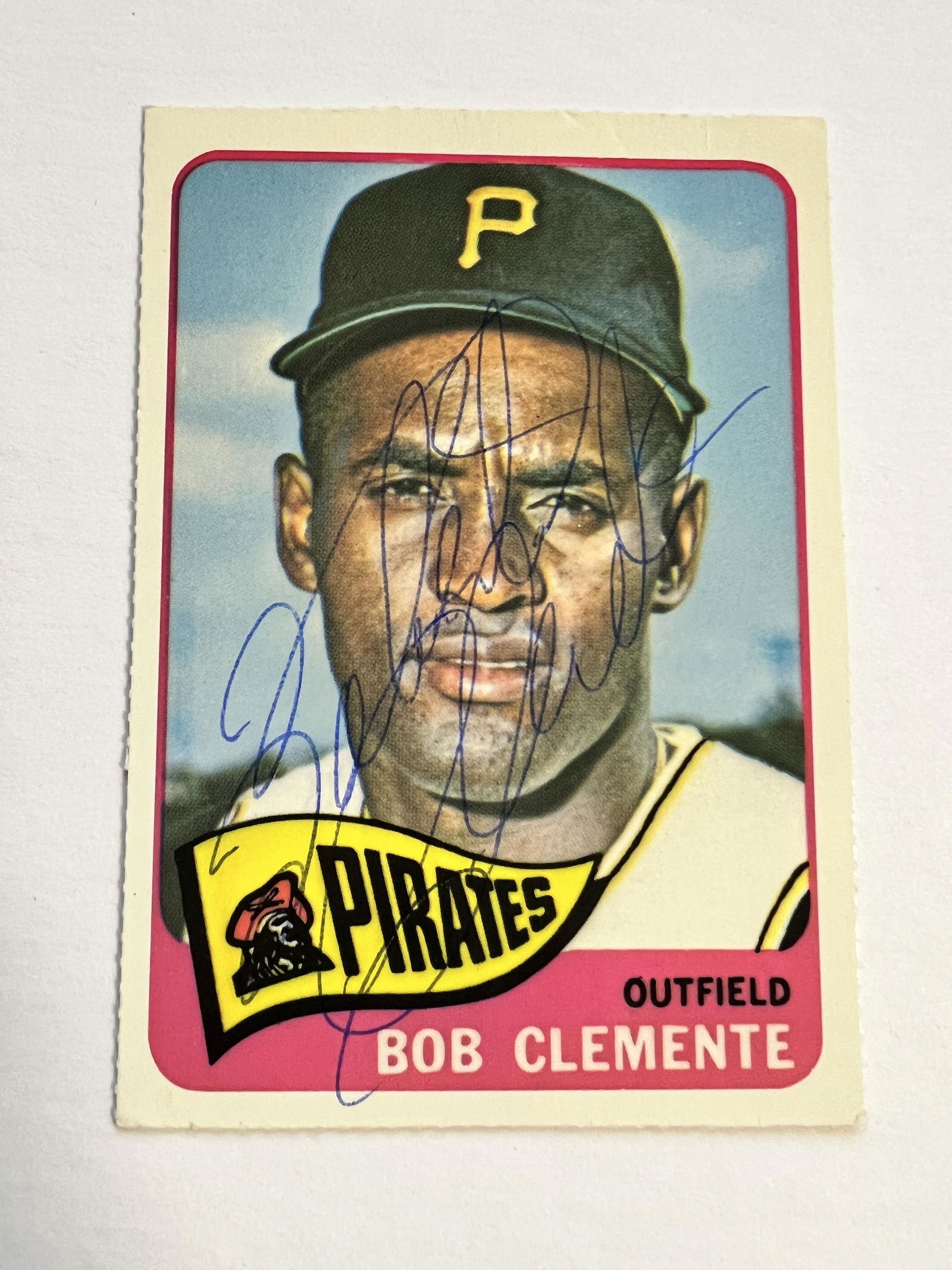 Roberto Clemente Autographed Card (1 of 1)