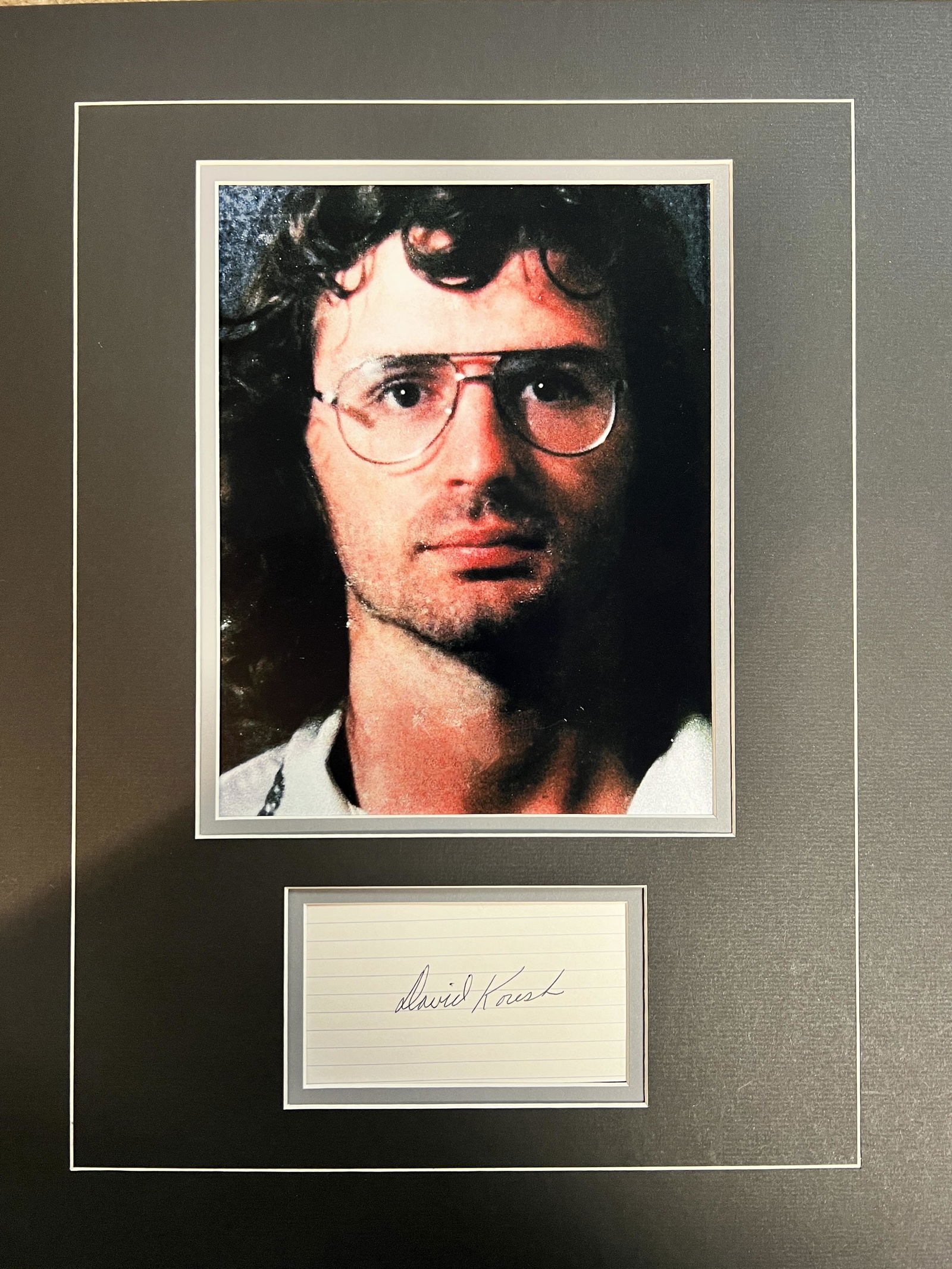David Koresh Autographed Display (1 of 1)