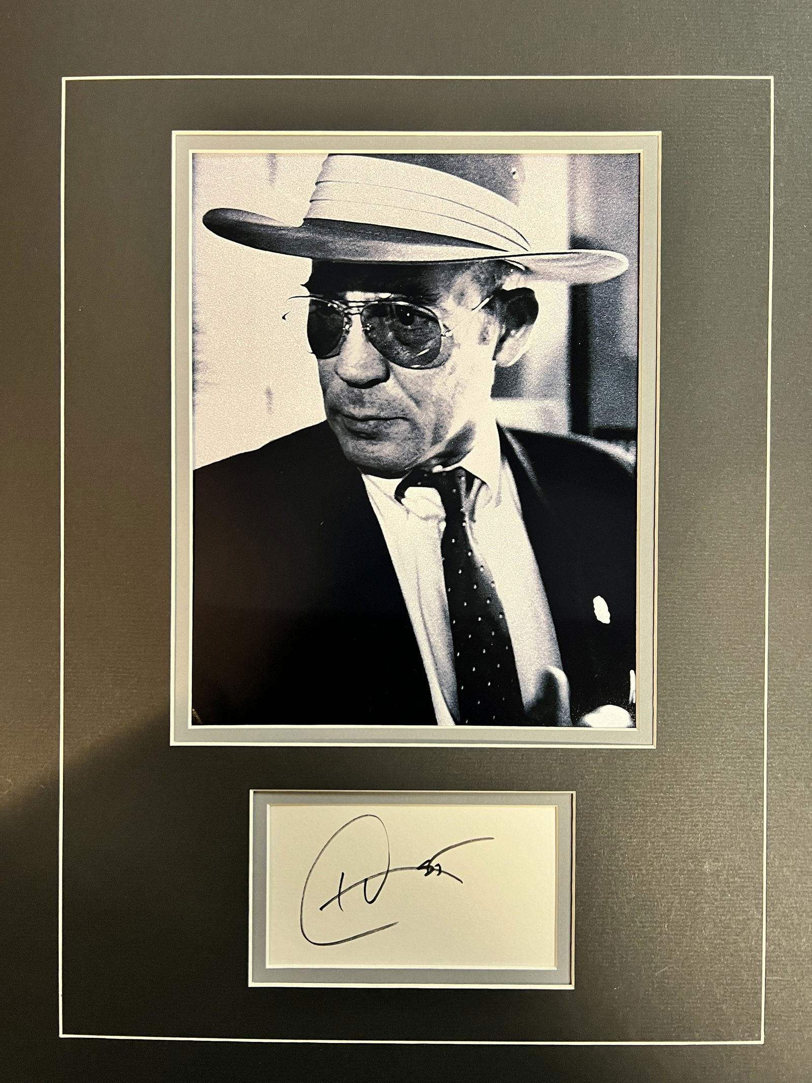 Hunter S. Thompson Autographed Display (1 of 1)