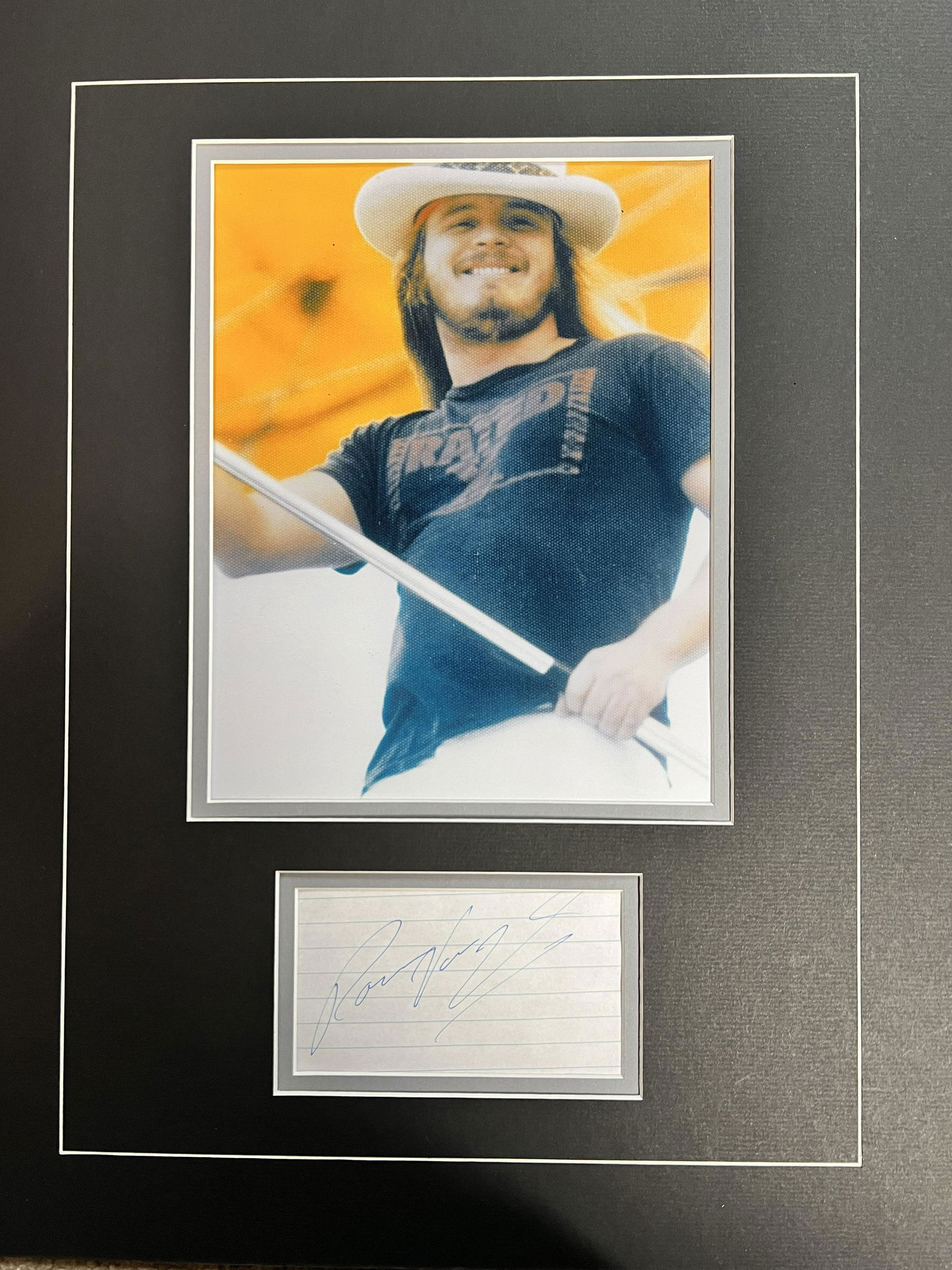 Ronnie Van Zant Autographed DISPLAY: Displays are not framed, and can be framed for a cost. Framed items will state they are framed in the name of the item. All signed items come with a COA. Ask any and all questions BEFORE bidding. Sign