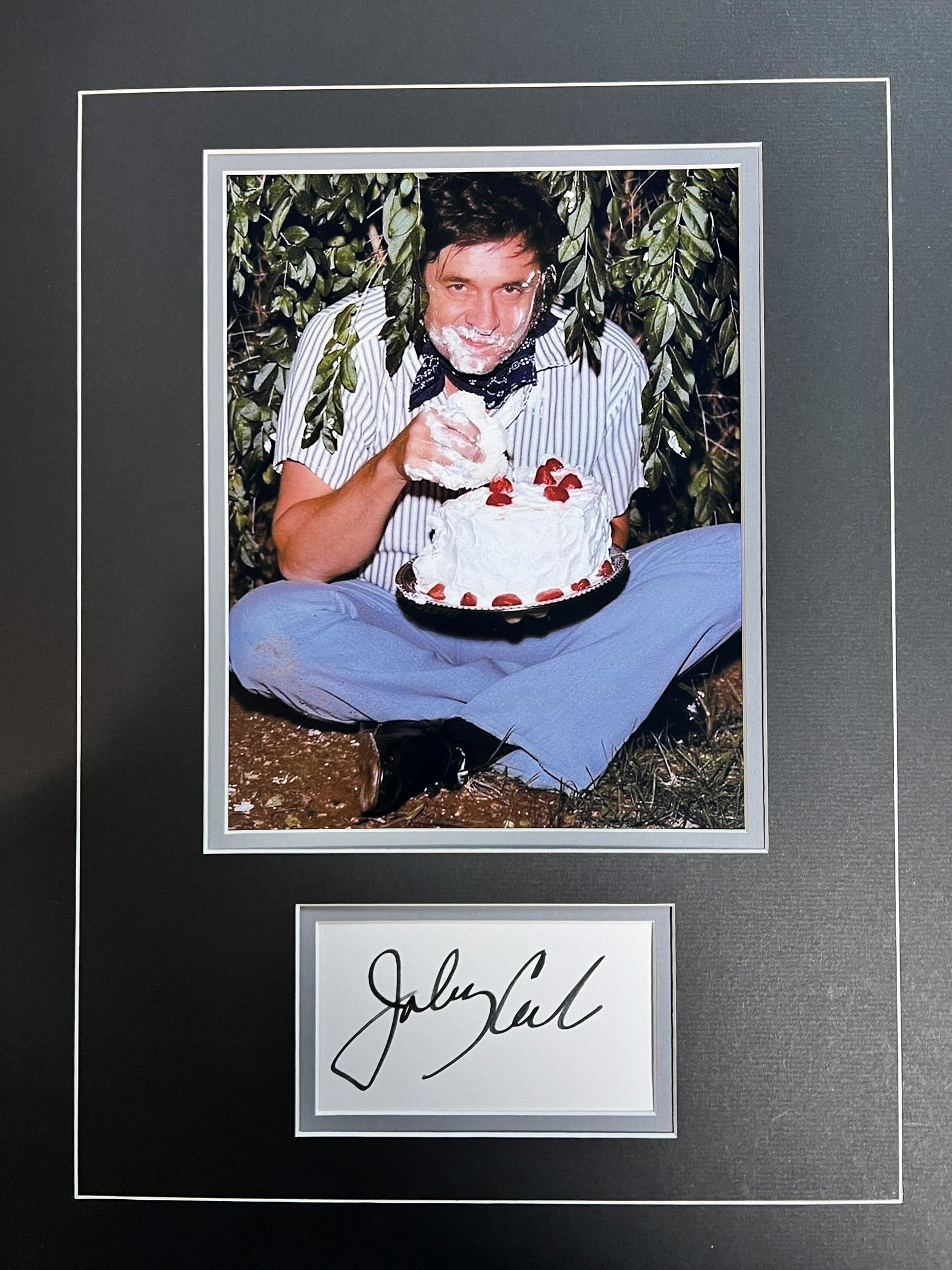 Johnny Cash Autographed DISPLAY (1 of 1)