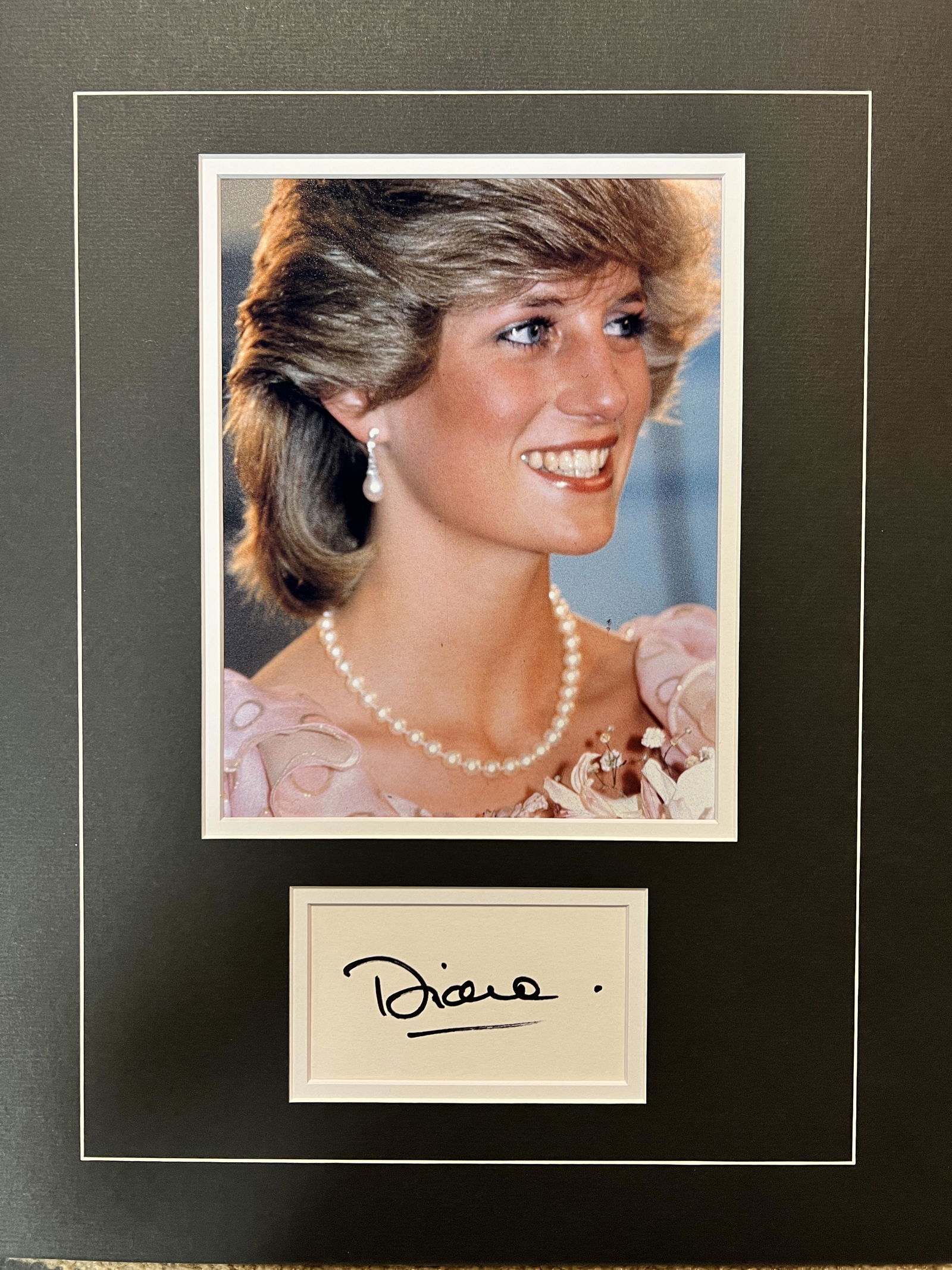 Princess DIANA Autographed Display (1 of 1)