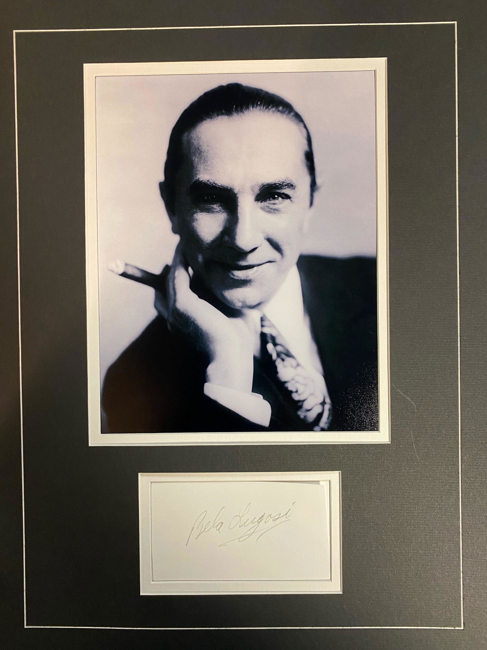 Bela Lugosi Autographed Display (1 of 1)