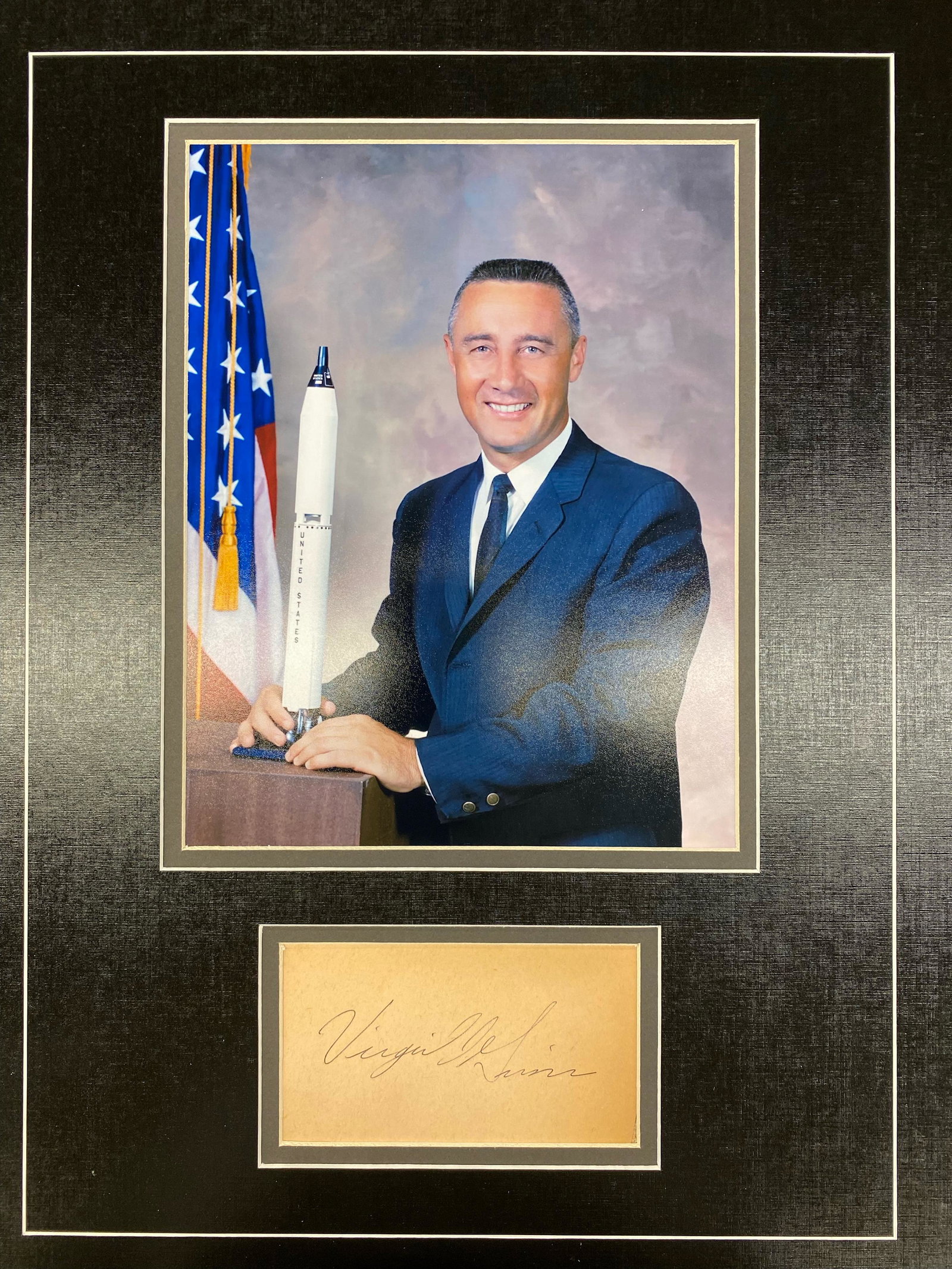 Gus Grissom Autographed Display (1 of 1)