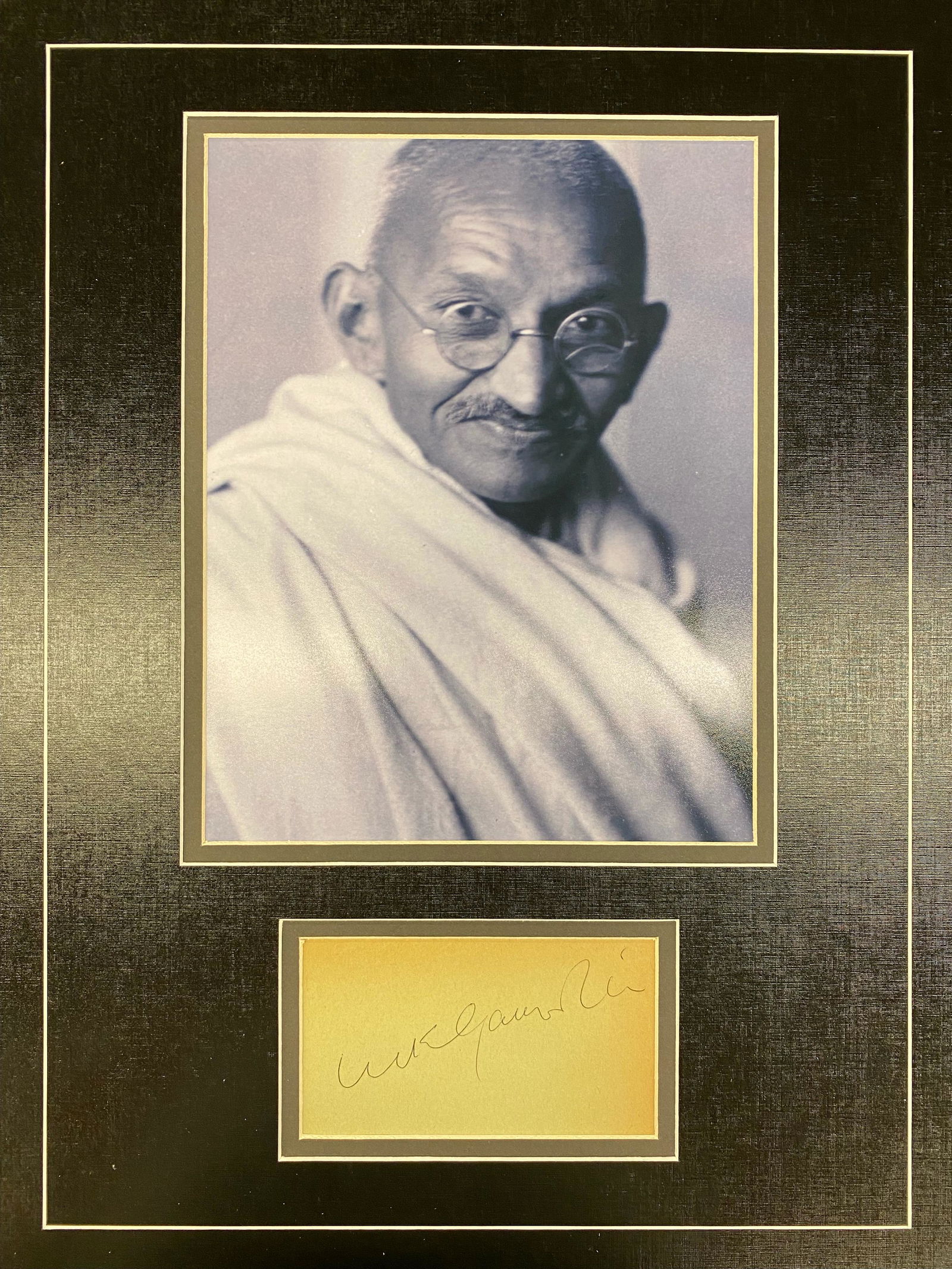 Ghandhi Autographed Display (1 of 1)