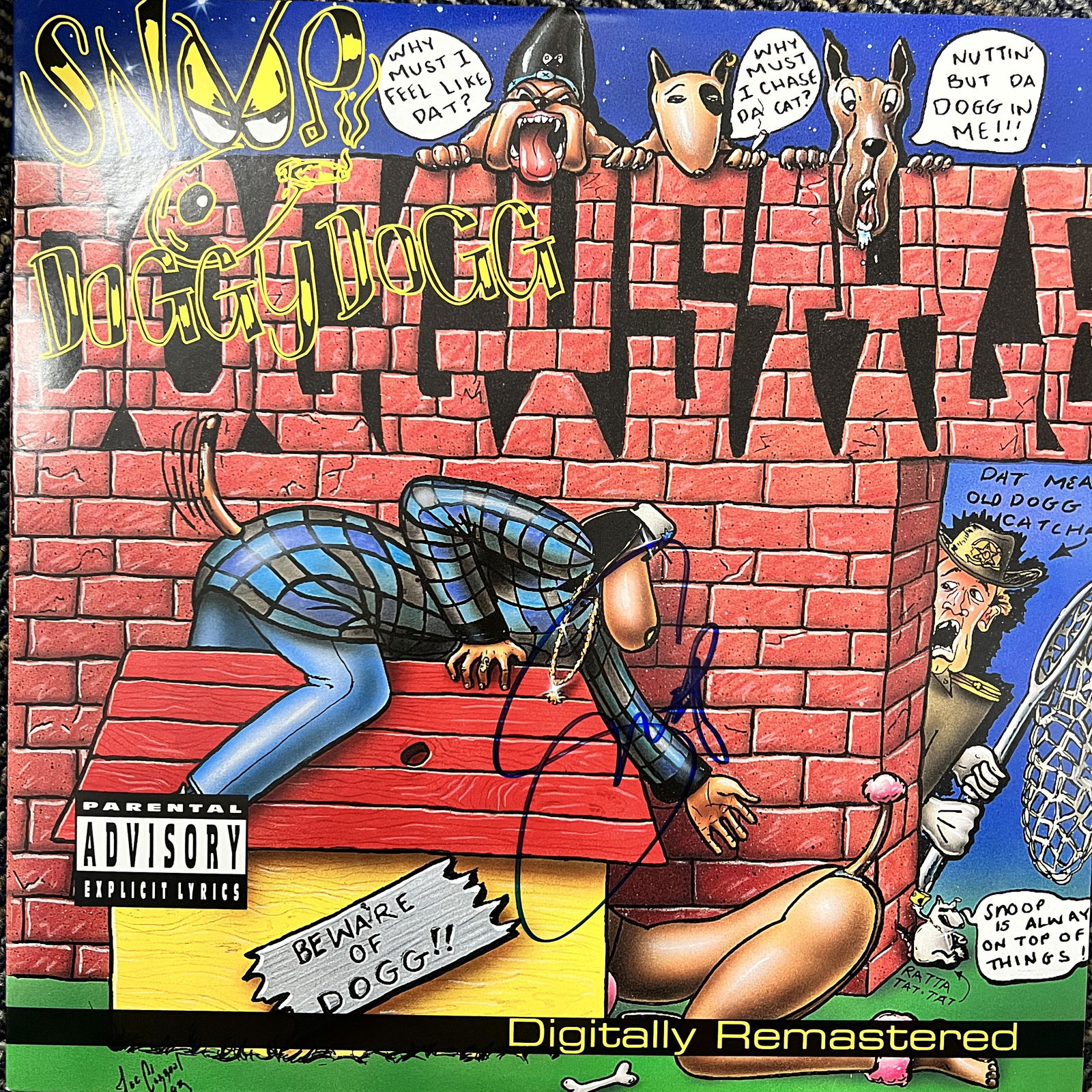 Snoop Dogg AUTOGRAPHED Album (1 of 1)