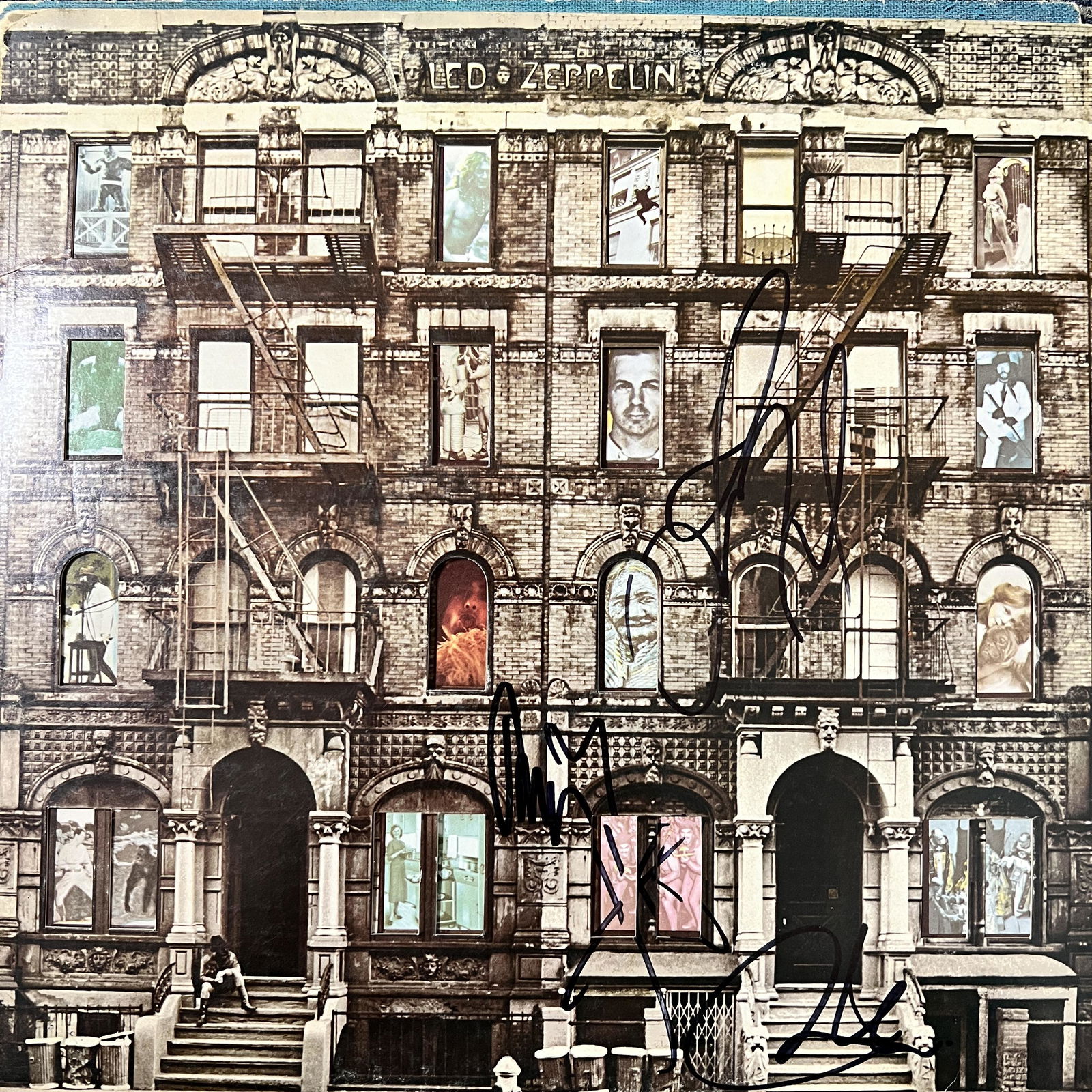 Led Zeppelin AUTOGRAPHED Album  PAGE PLANT JONES (1 of 1)