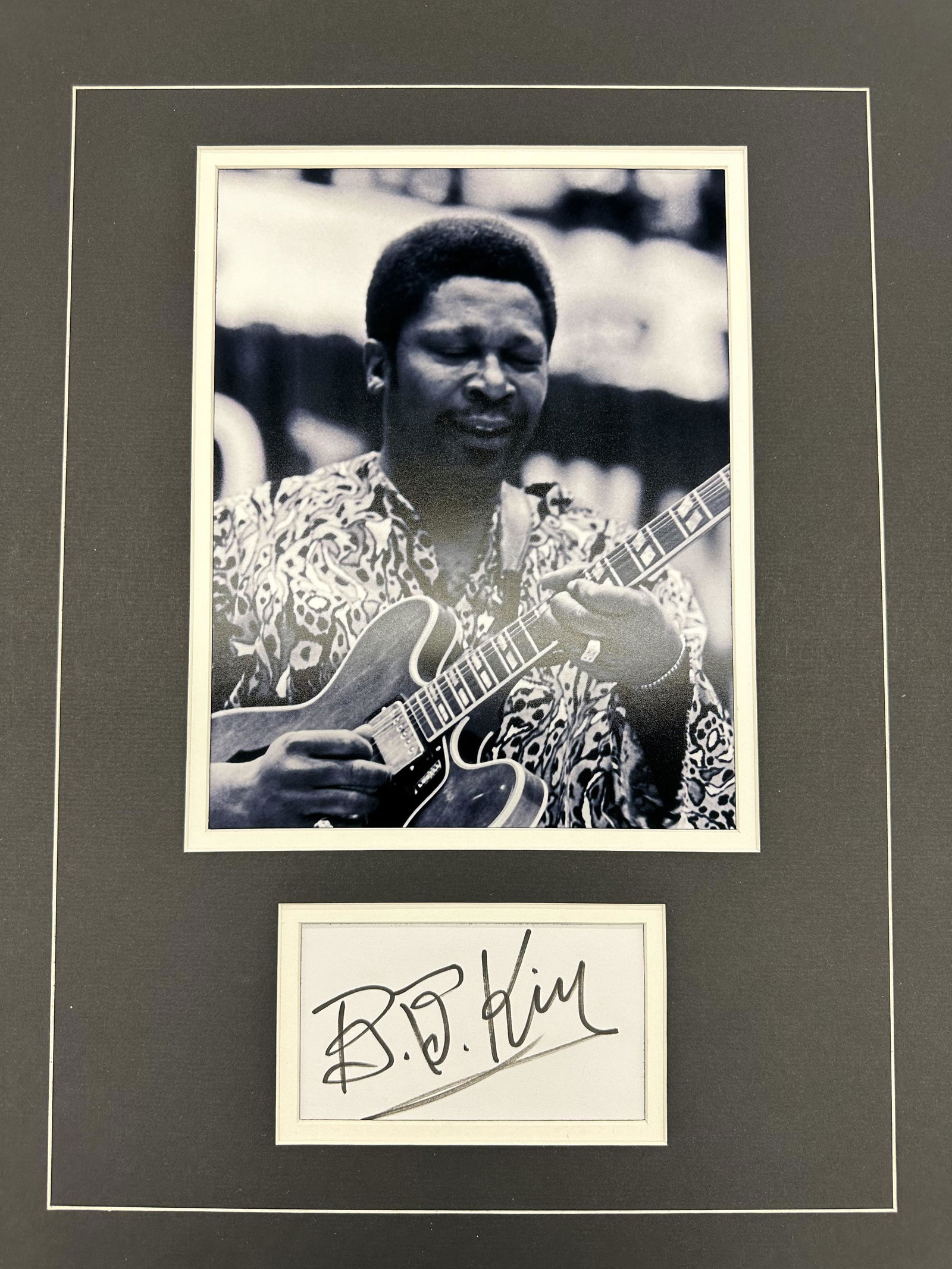 BB King Autographed Display (1 of 1)