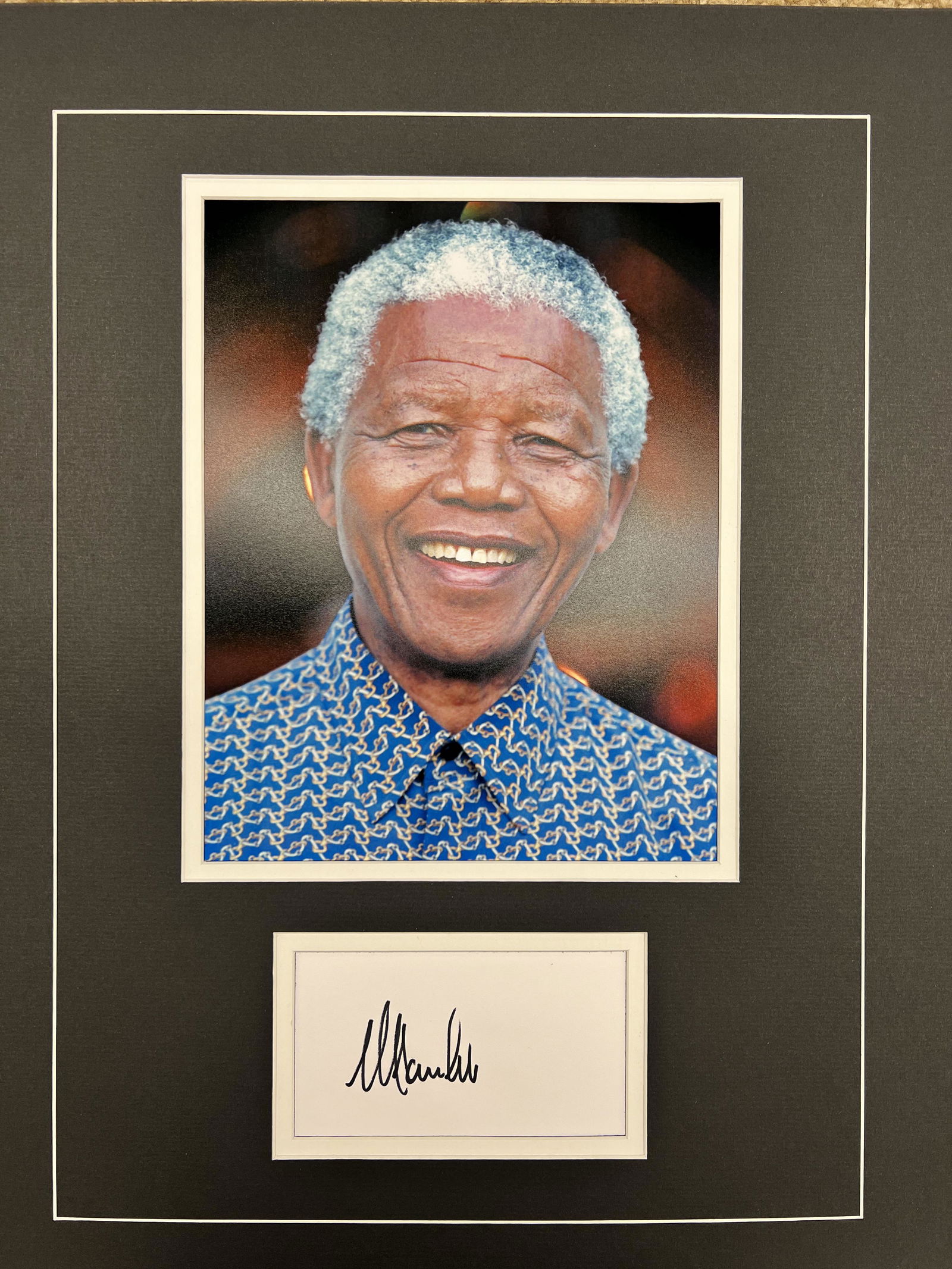 Nelson Mandela Autographed Display (1 of 1)