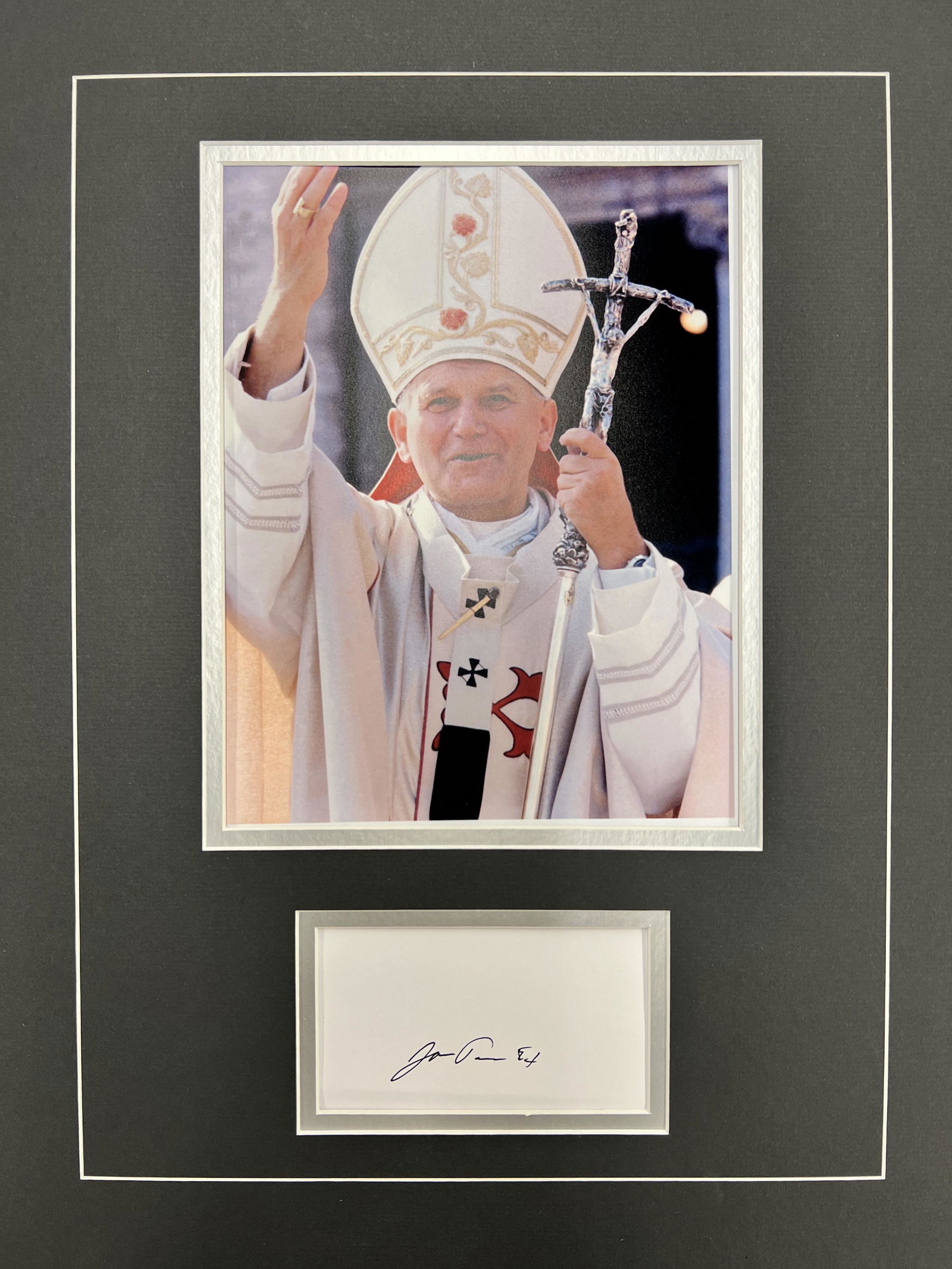 Pope John Paul 2 Autographed Display (1 of 1)