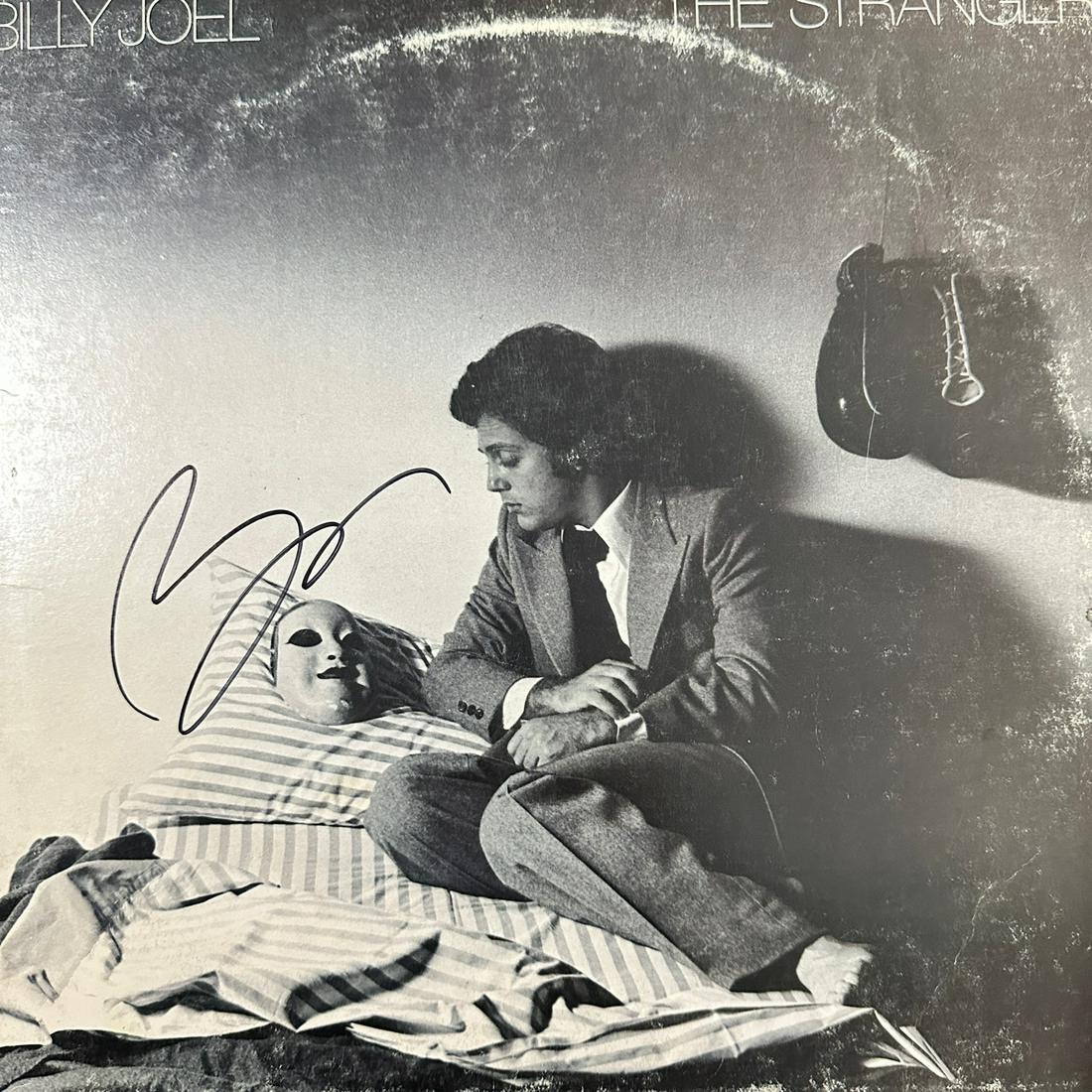 Billy Joel Autographed Album: Displays are not framed, and can be framed for a cost. Framed items will state they are framed in the name of the item. All signed items come with a COA from ICZ AUCTIONS. Ask any and all questions BE