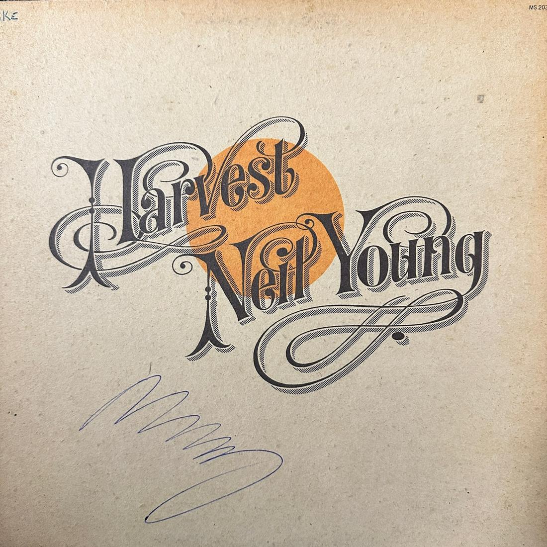 Neil Young Autographed Album: Displays are not framed, and can be framed for a cost. Framed items will state they are framed in the name of the item. All signed items come with a COA. Ask any and all questions BEFORE bidding. Sign