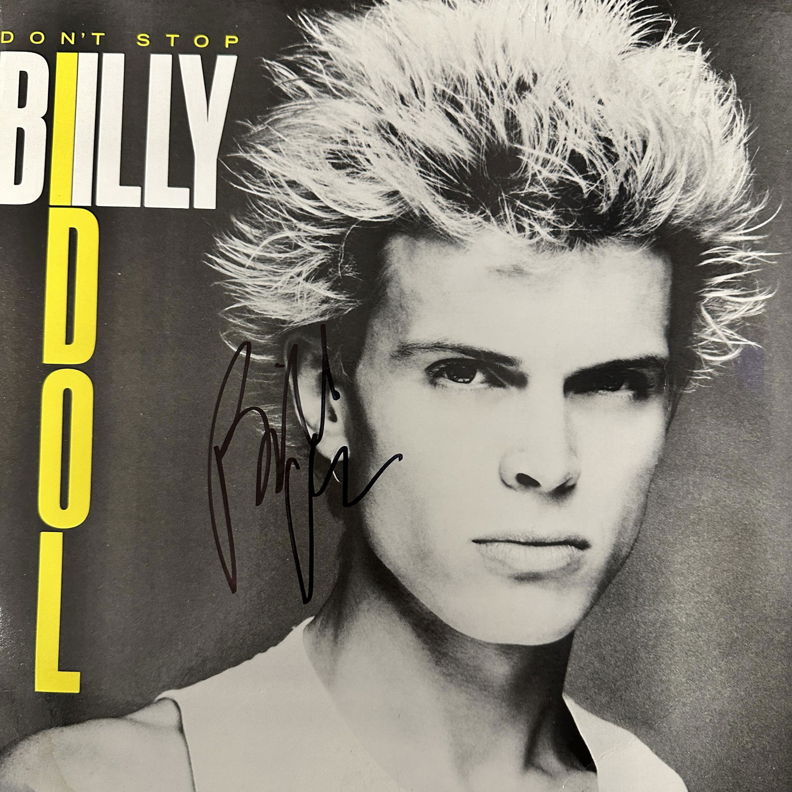 Billy Idol AUTOGRAPHED Album (1 of 1)