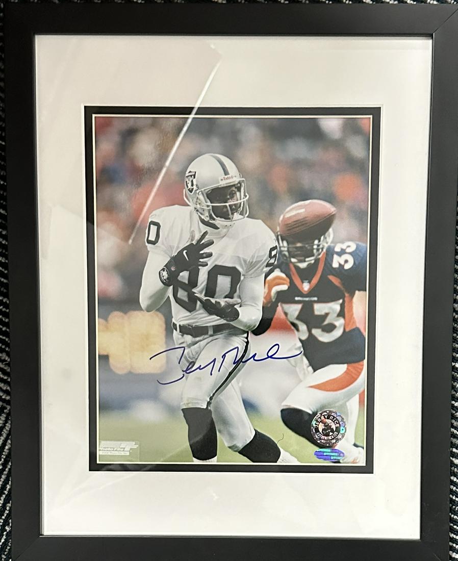 Jerry Rice Autographed 8X10 (1 of 1)