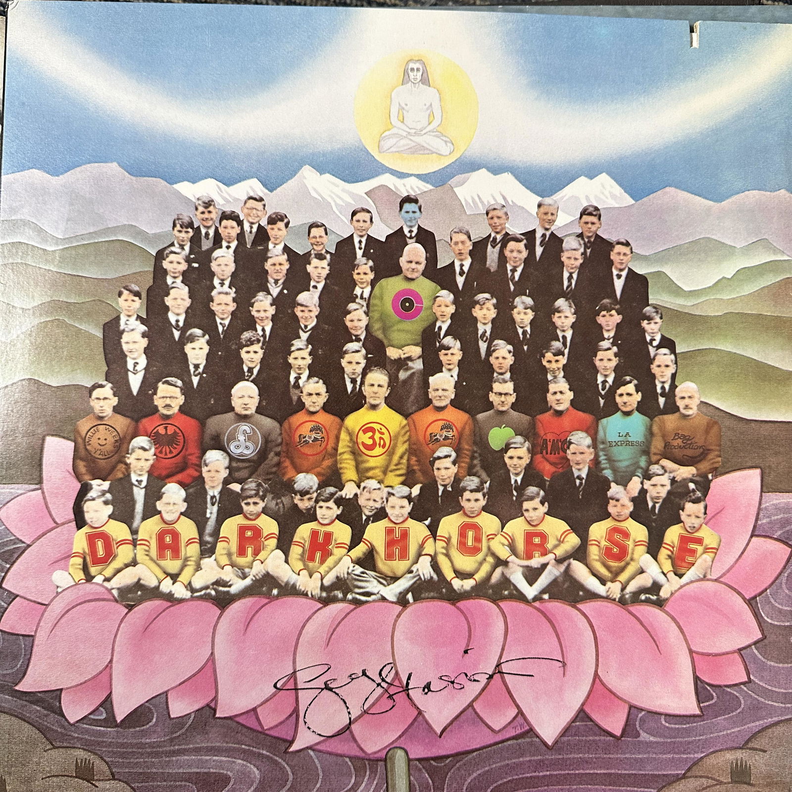 George Harrison Autographed ALBUM: Displays are not framed, and can be framed for a cost. Framed items will state they are framed in the name of the item. All signed items come with a COA. Ask any and all questions BEFORE bidding. Sign