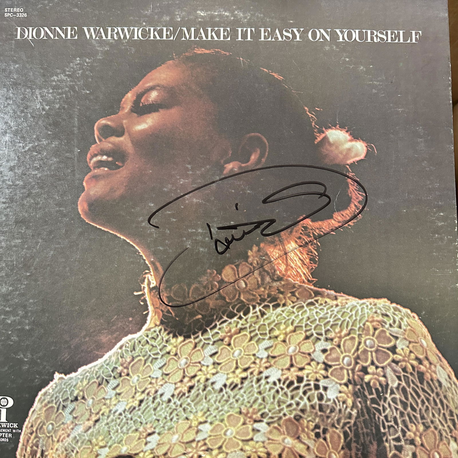 Dionne WARWICK Autographed Album (1 of 1)