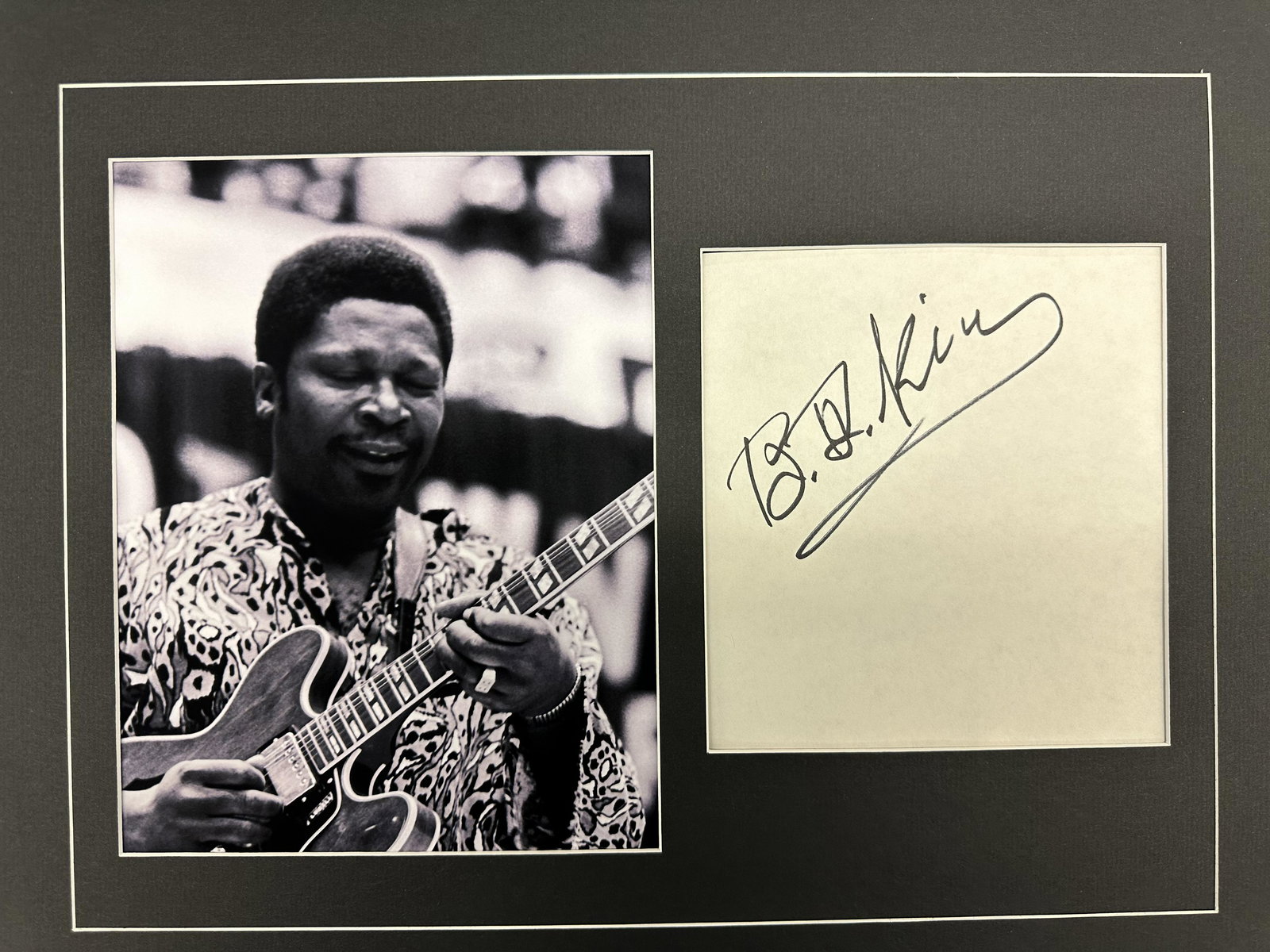 BB King Autographed Display (1 of 1)