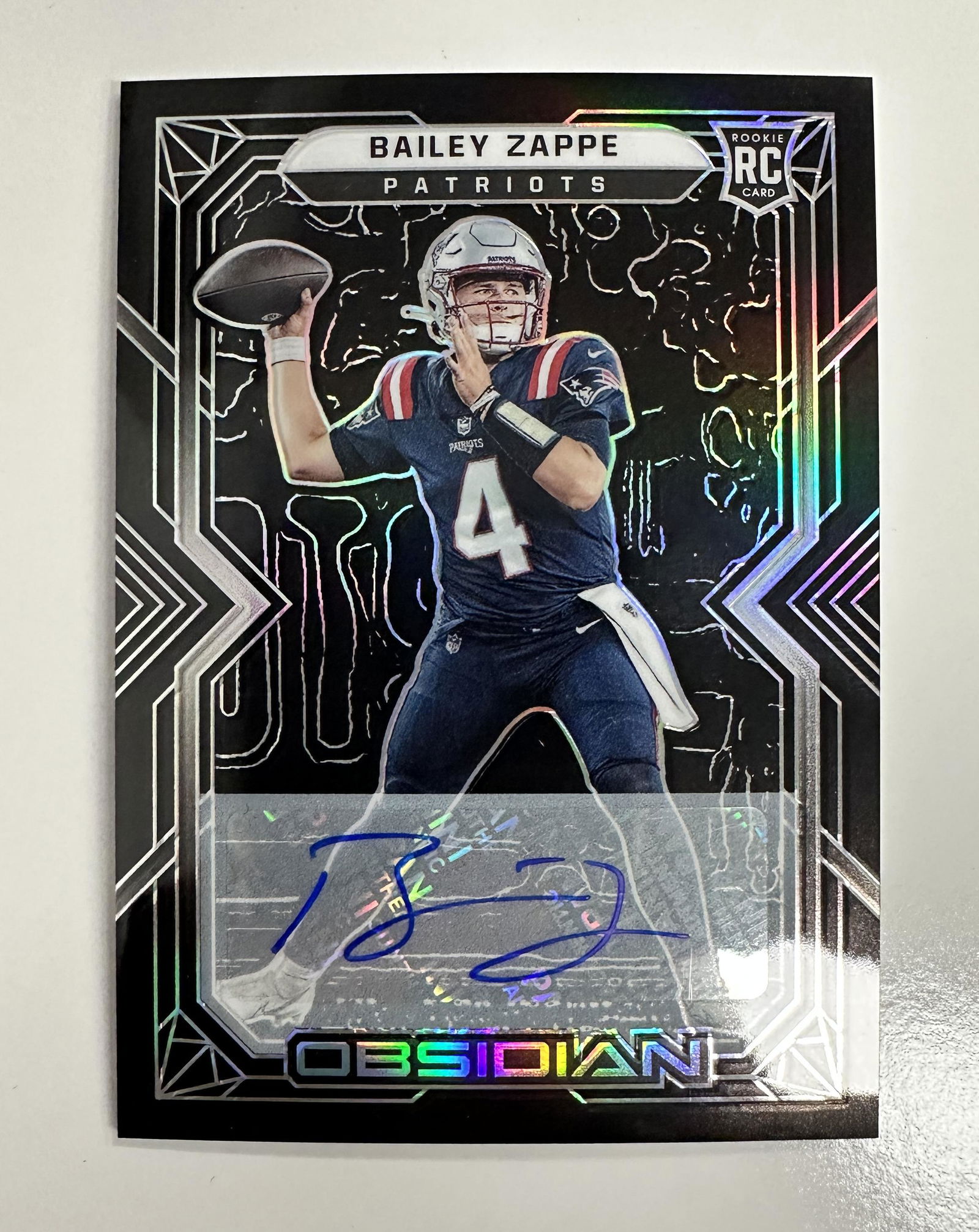 2022 Obsidian Bailey Zappe Autographed Rookie CARD 66/199 (1 of 1)