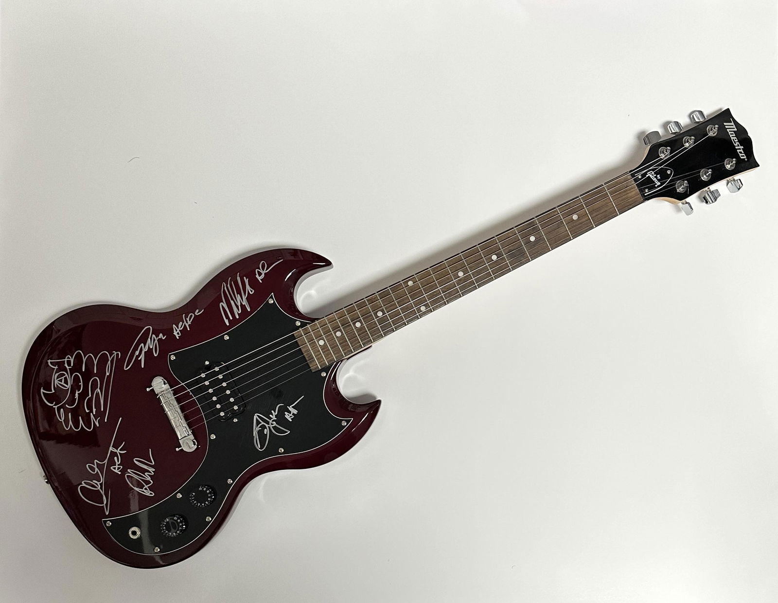 Ac/dc Autographed Guitar All 5 W/angus Sketch