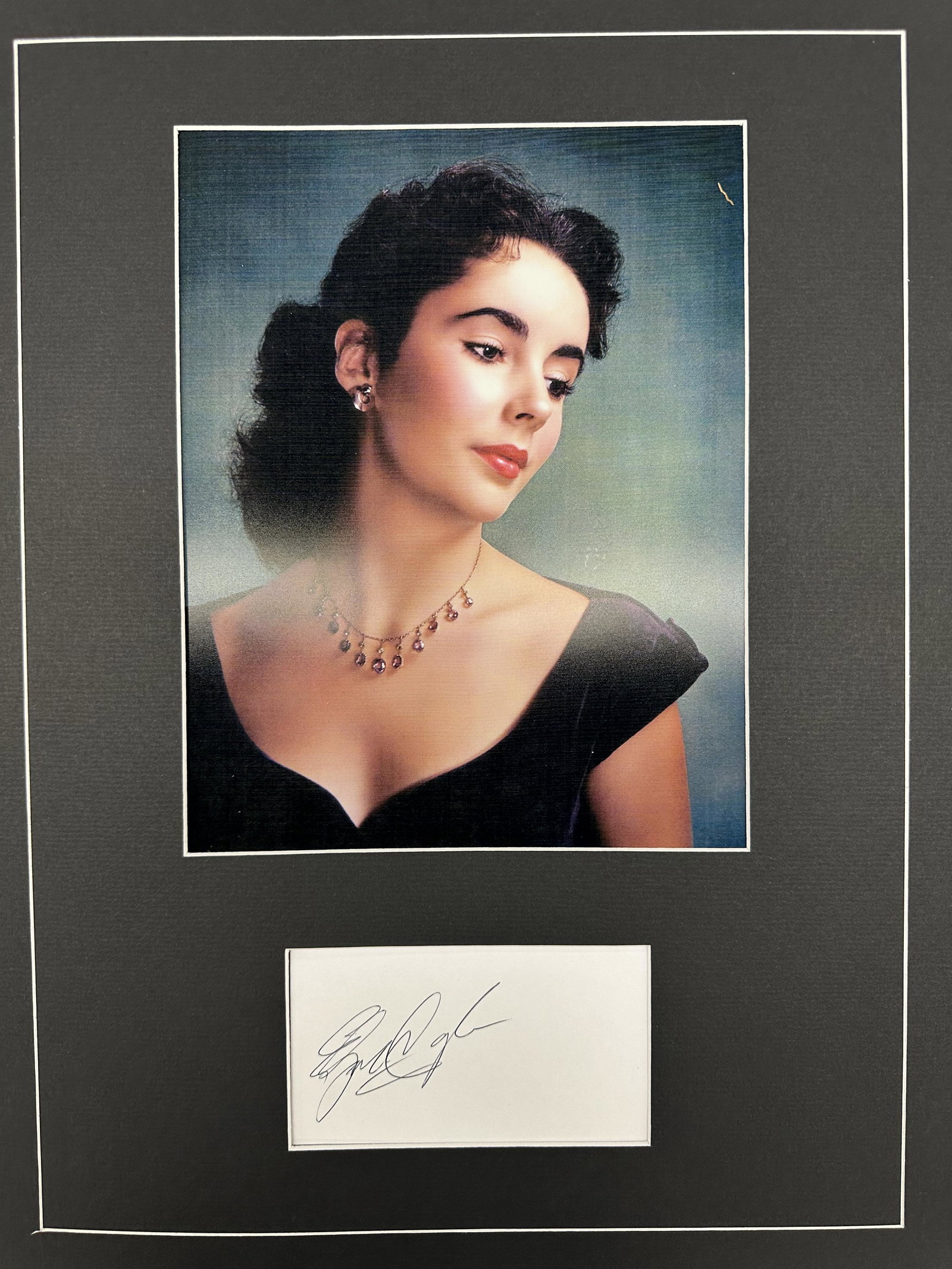 Elizabeth Taylor Autographed Display (1 of 1)