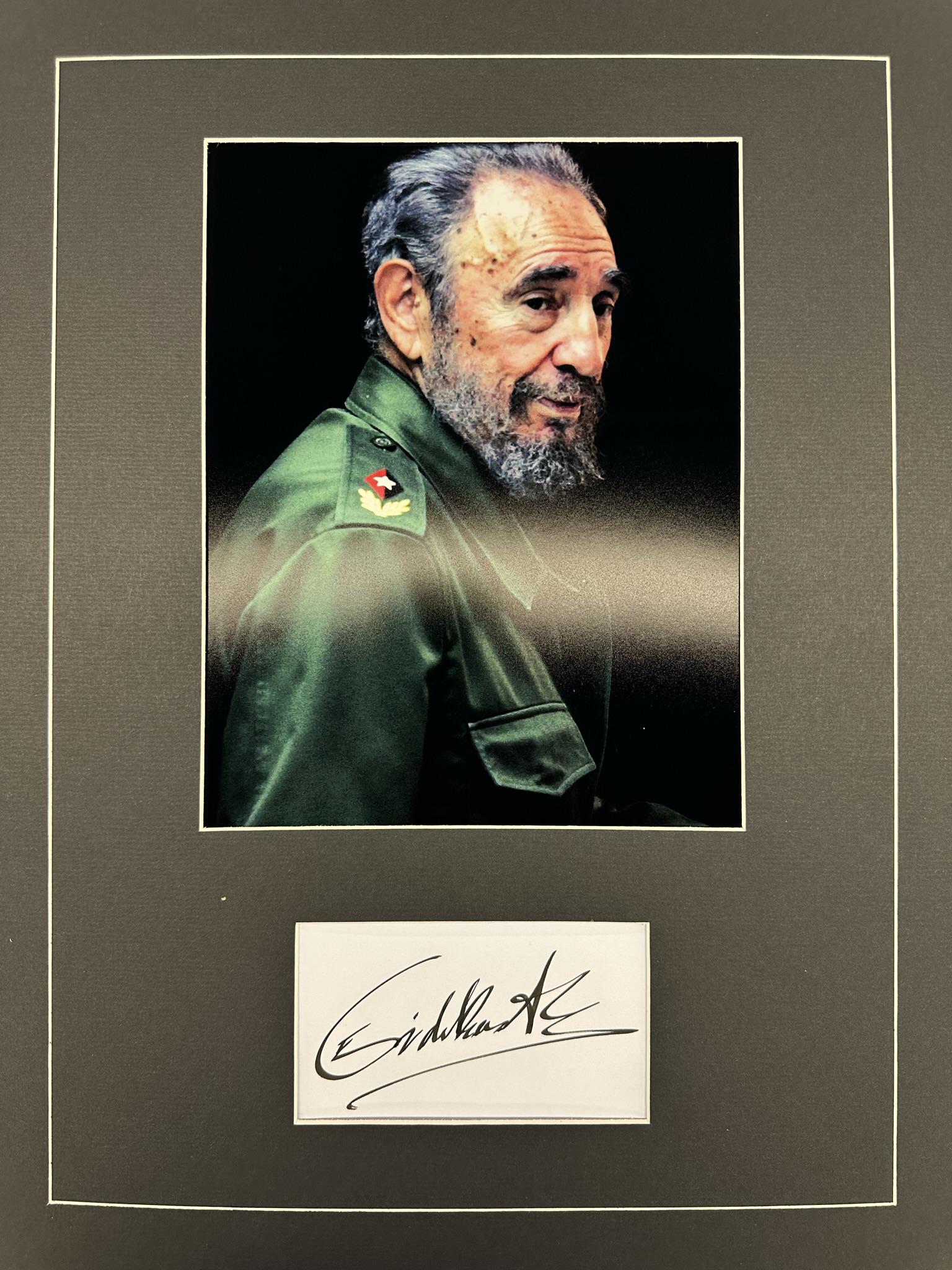 Fidel Castro Autographed Display (1 of 1)