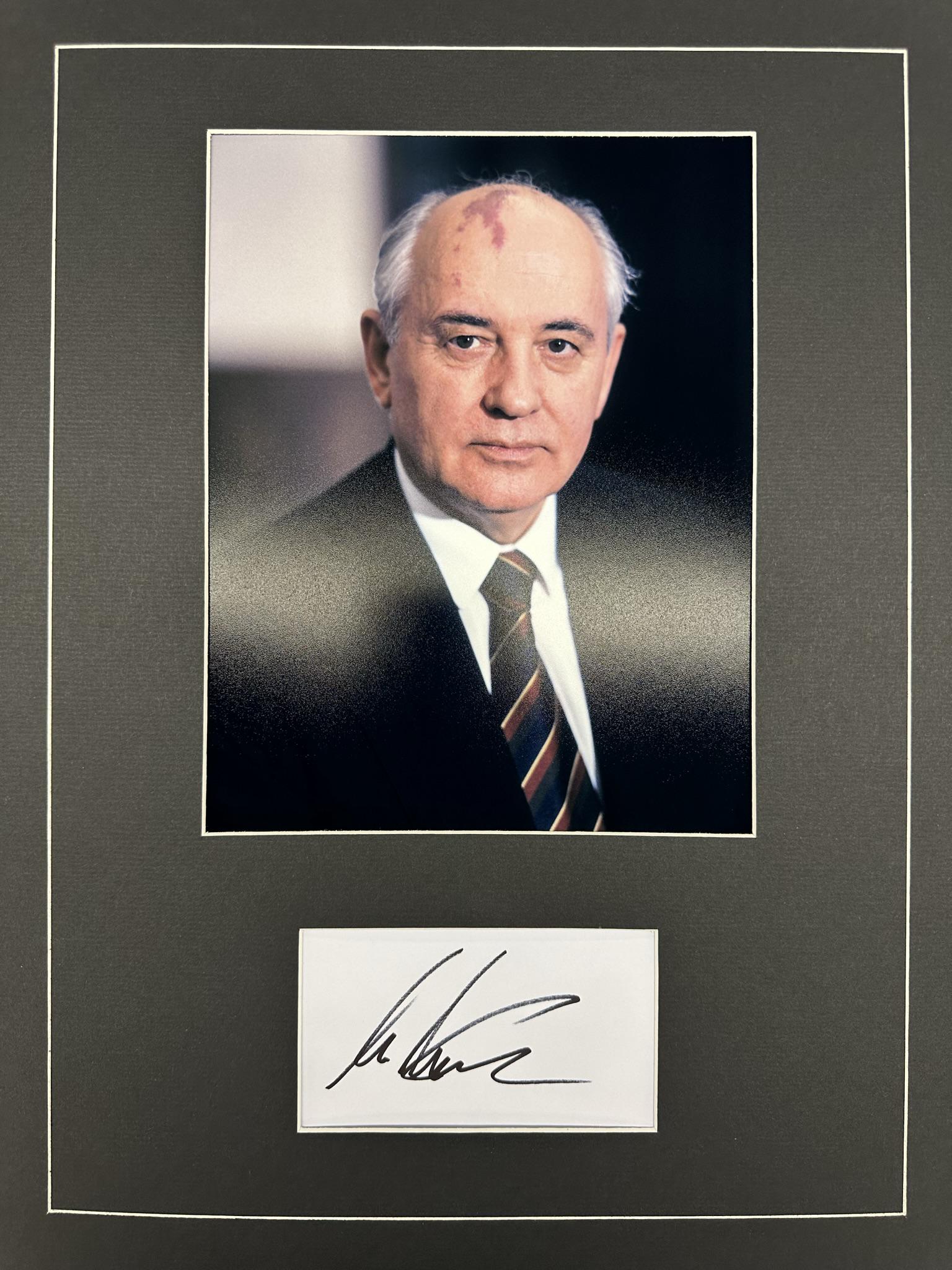 Mikhail Gorbachev Autographed Display (1 of 1)