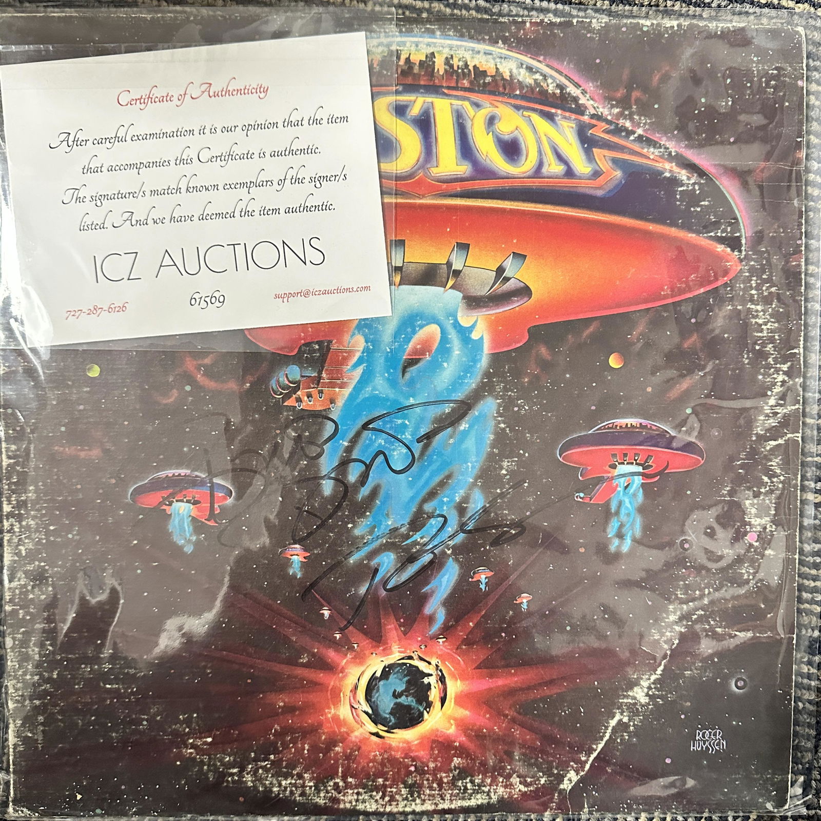 Tom Schulz Brad Delp Autographed ALBUM (1 of 1)