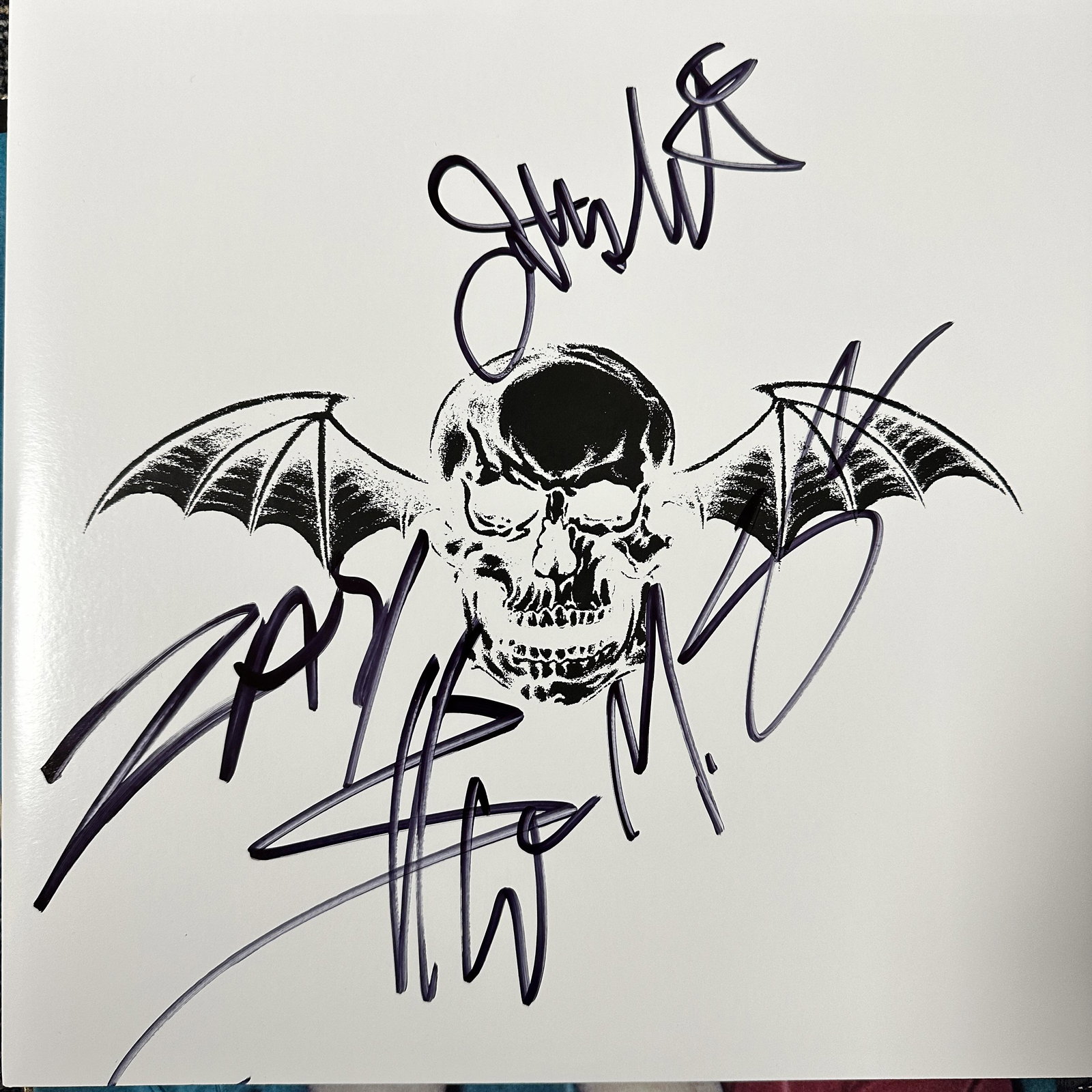 Avenged Sevenfold Autographed Album GATES ZAK SHADOWS JOHN: Displays are not framed, and can be framed for a cost. Framed items will state they are framed in the name of the item. All signed items come with a COA. Ask any and all questions BEFORE bidding. Sign