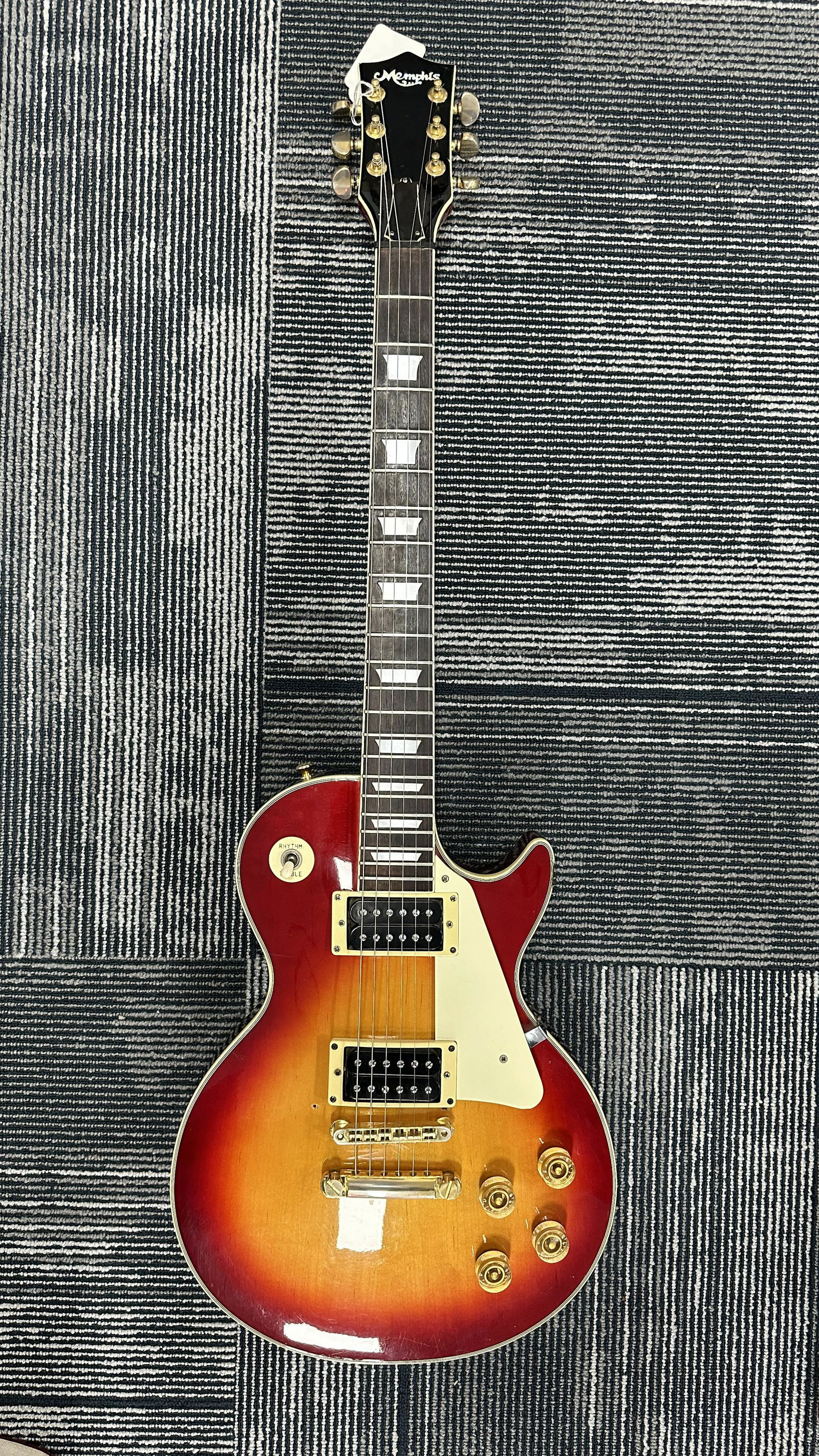 1970' Memphis Les Paul Lawsuit Era Guitar No Case (1 of 1)