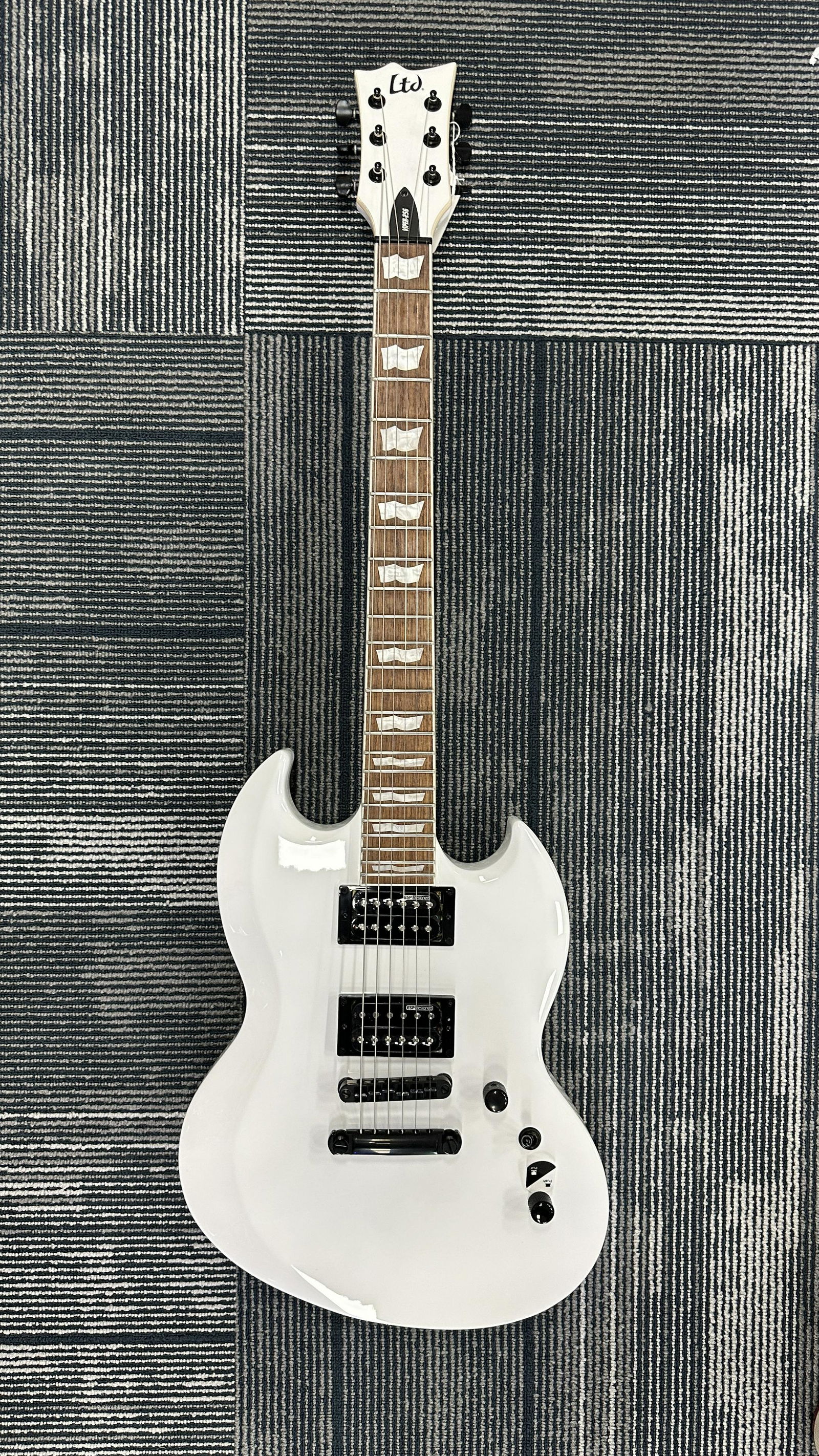 NEW Ltd Viper 256 Gutiar No Case (1 of 1)
