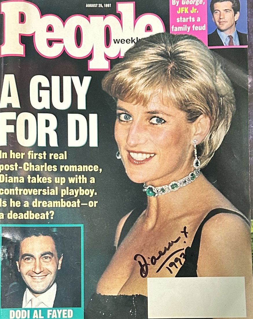 Princess Diana Autographed People Magazine! RARE (1 of 1)