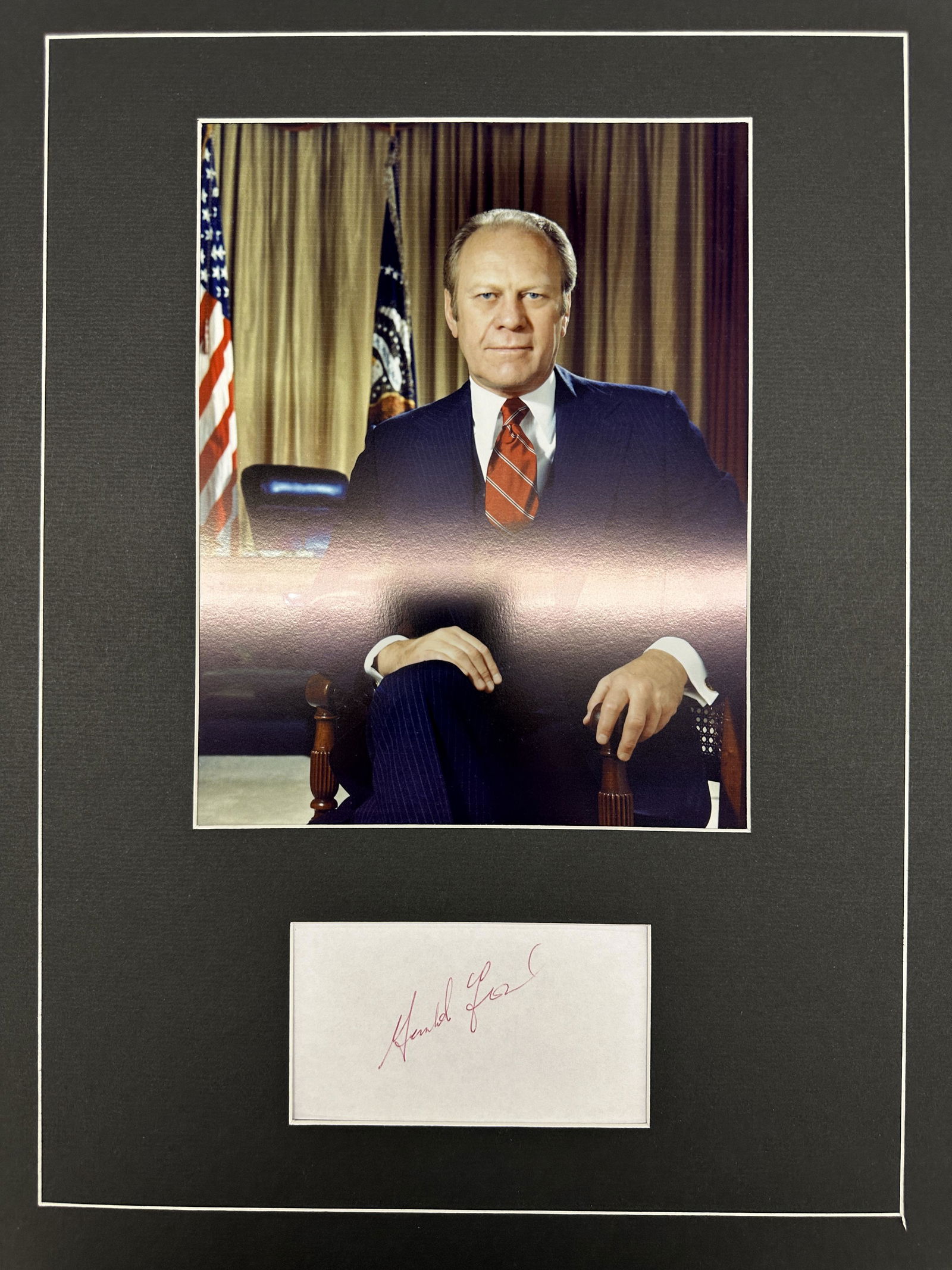 Gerald Ford Autographed Display (1 of 1)