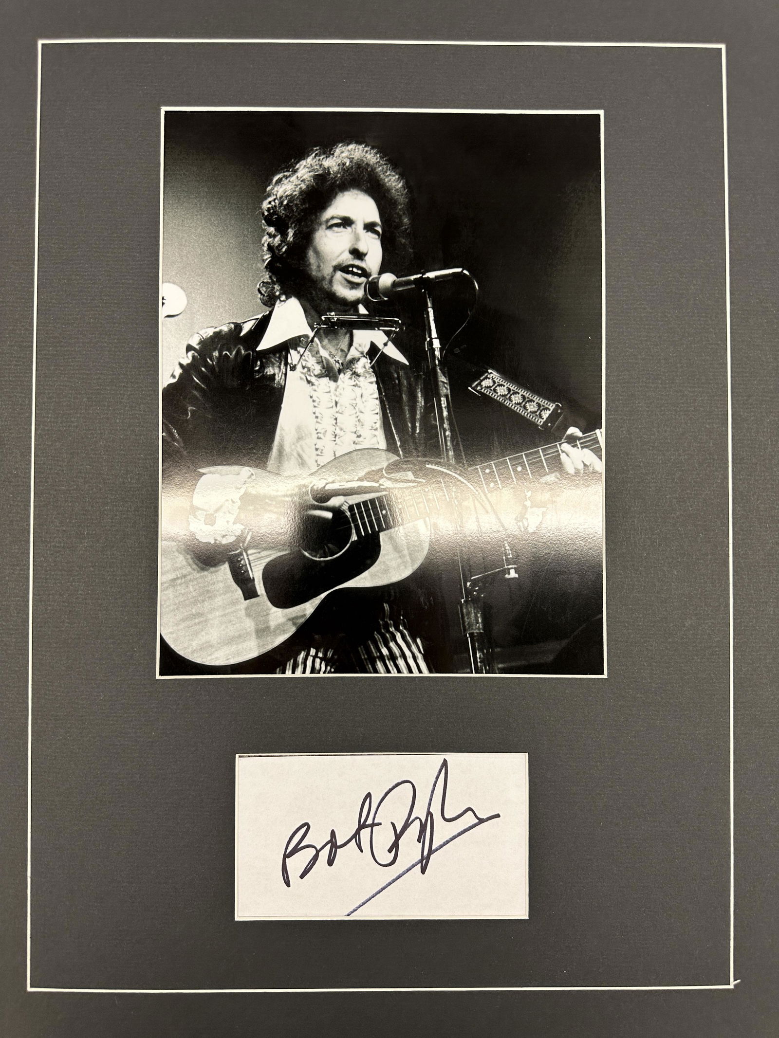Bob Dylan Autographed Display (1 of 1)